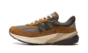 SyntheticUpper 990v6 "Carhartt - Sculpture Center"