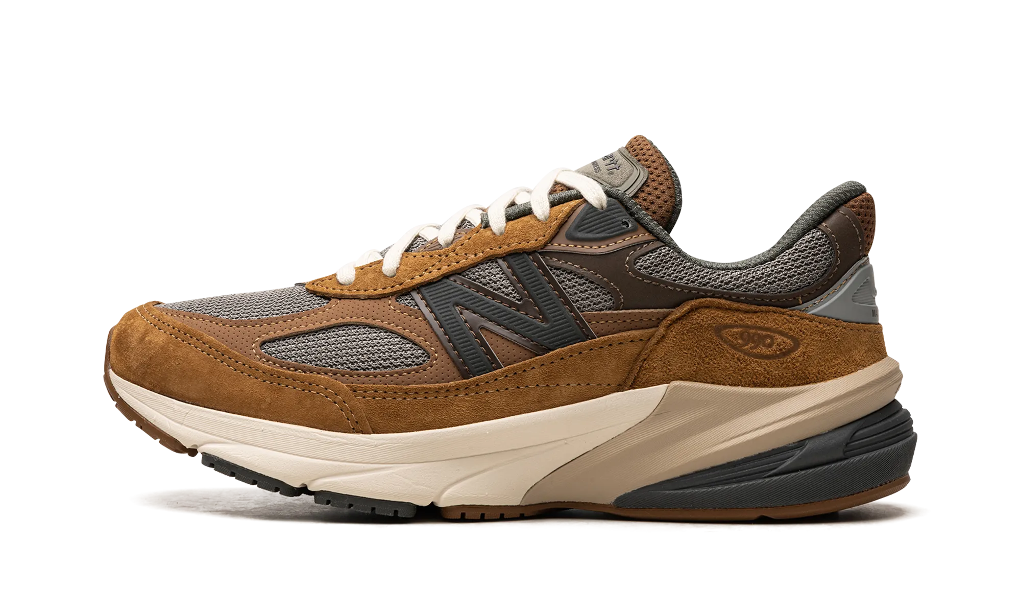 SyntheticUpper 990v6 "Carhartt - Sculpture Center"