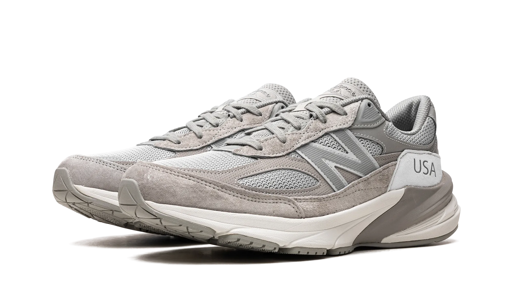 990v6 "WTAPS - Grey" customizable running shoes