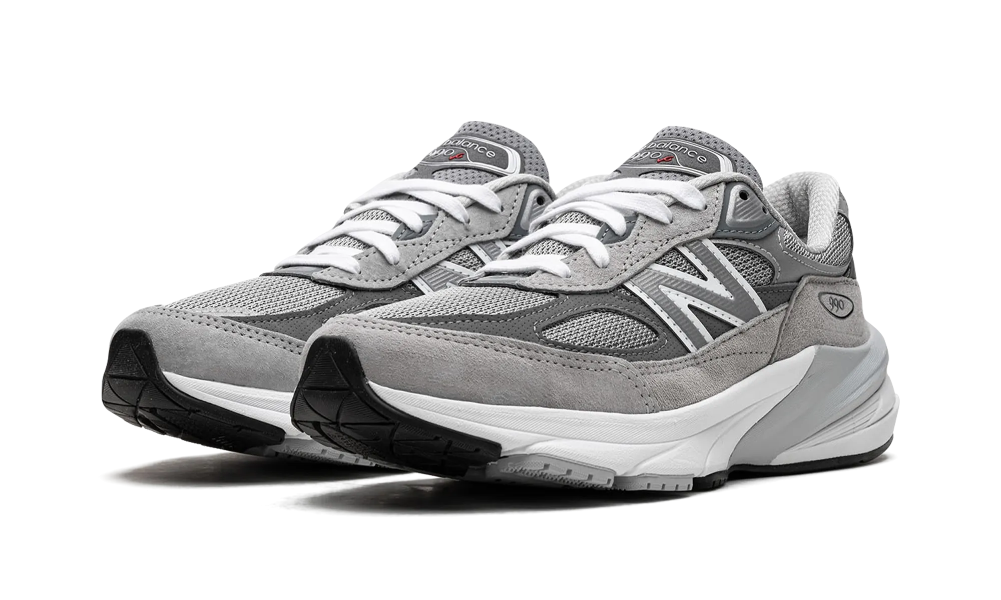 990v6 WMNS "Grey" Grip Technology Distinctive