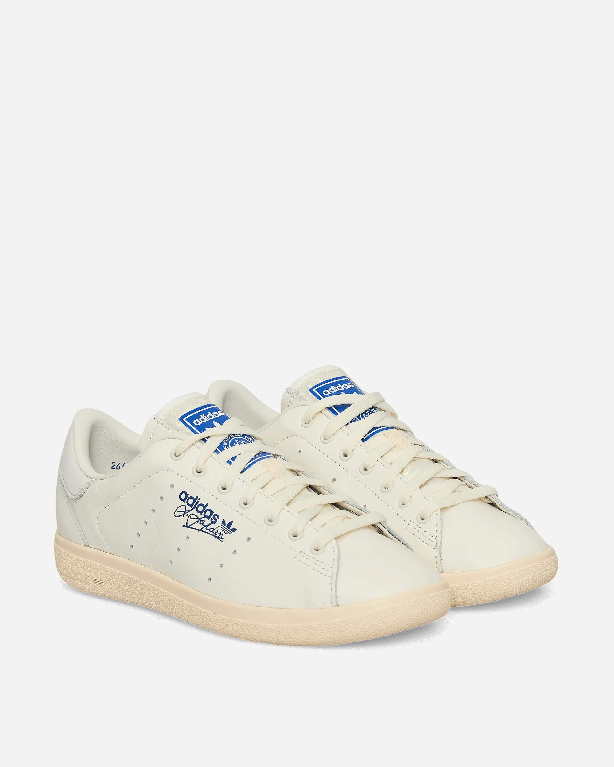 A. Aspen SPZL Sneakers Core White On The Move