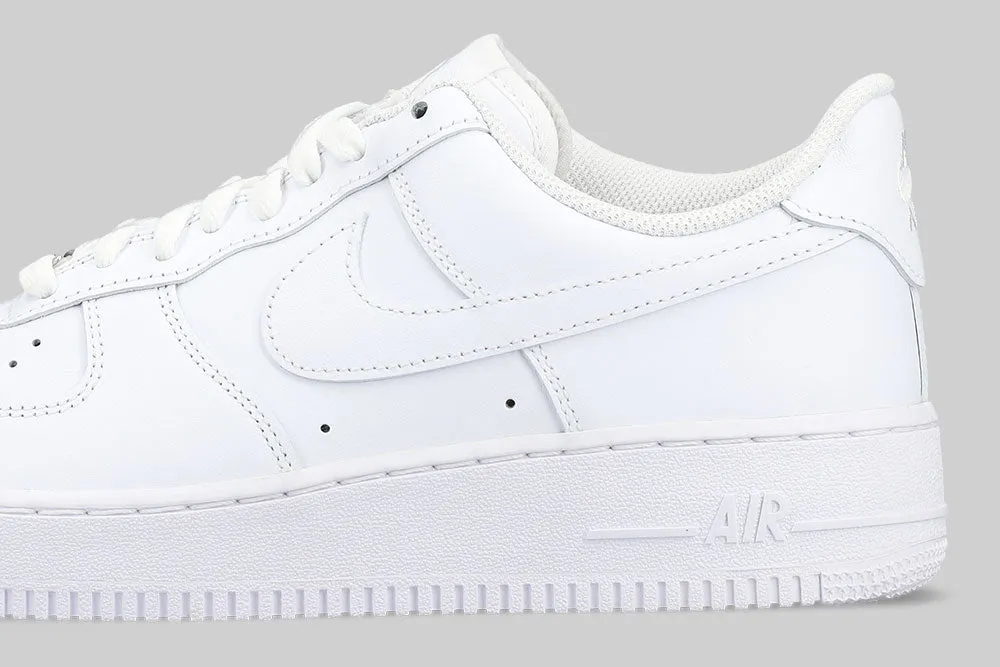Torsional Stability Feature Nike Air Force 1 Low '07 'Triple White'