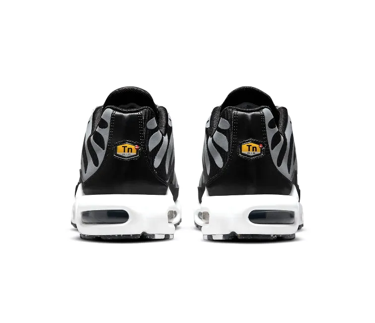 Men's Nike Air Max Plus TN (Black/Metallic Silver) Premium Durability Casual Vibe