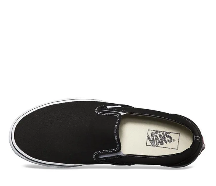 Road Fit Sport Fanatic Vans Classic Slip-On (Black/White)