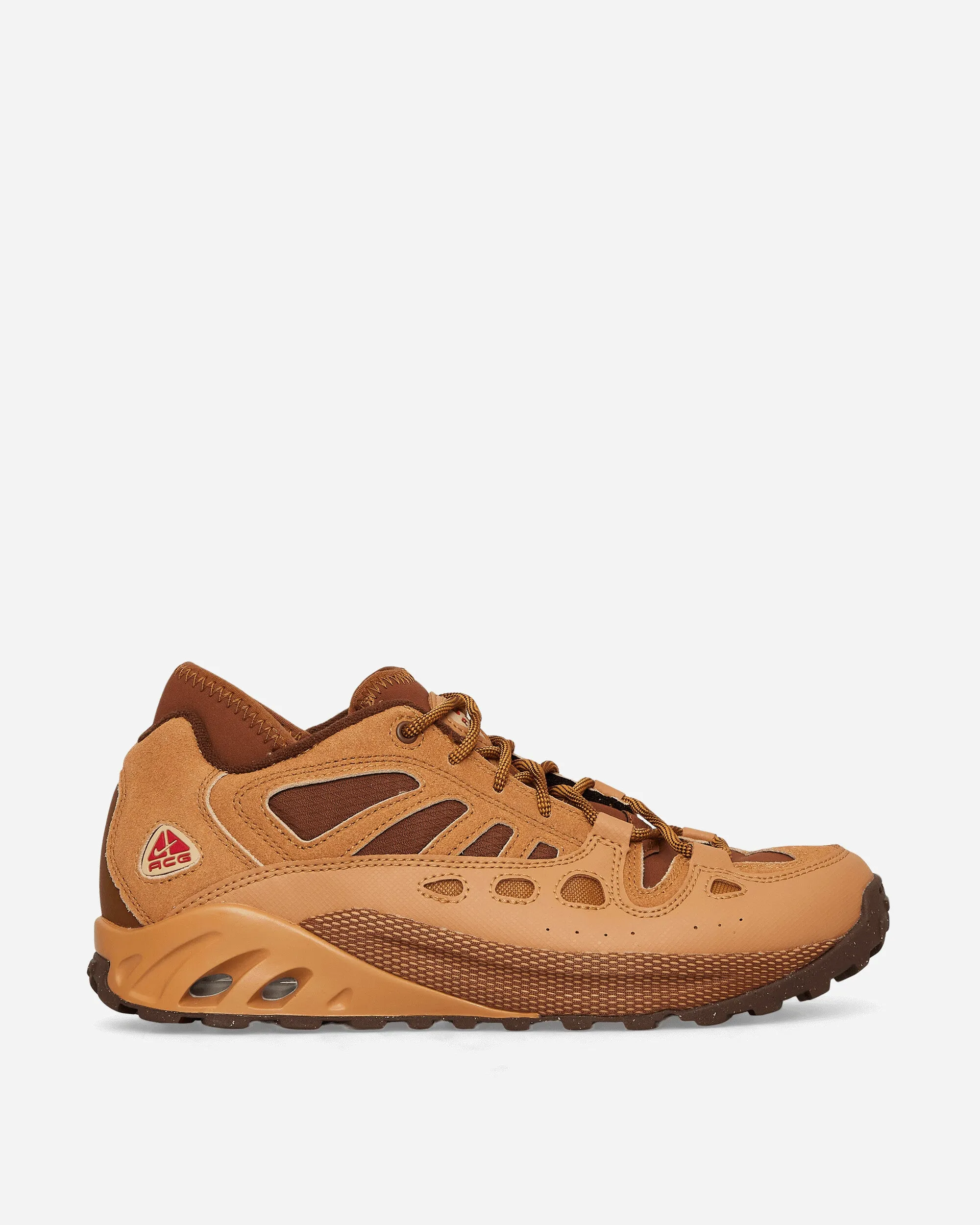 ACG Air Exploraid Sneakers Flax High-Traction Sole Smart Look