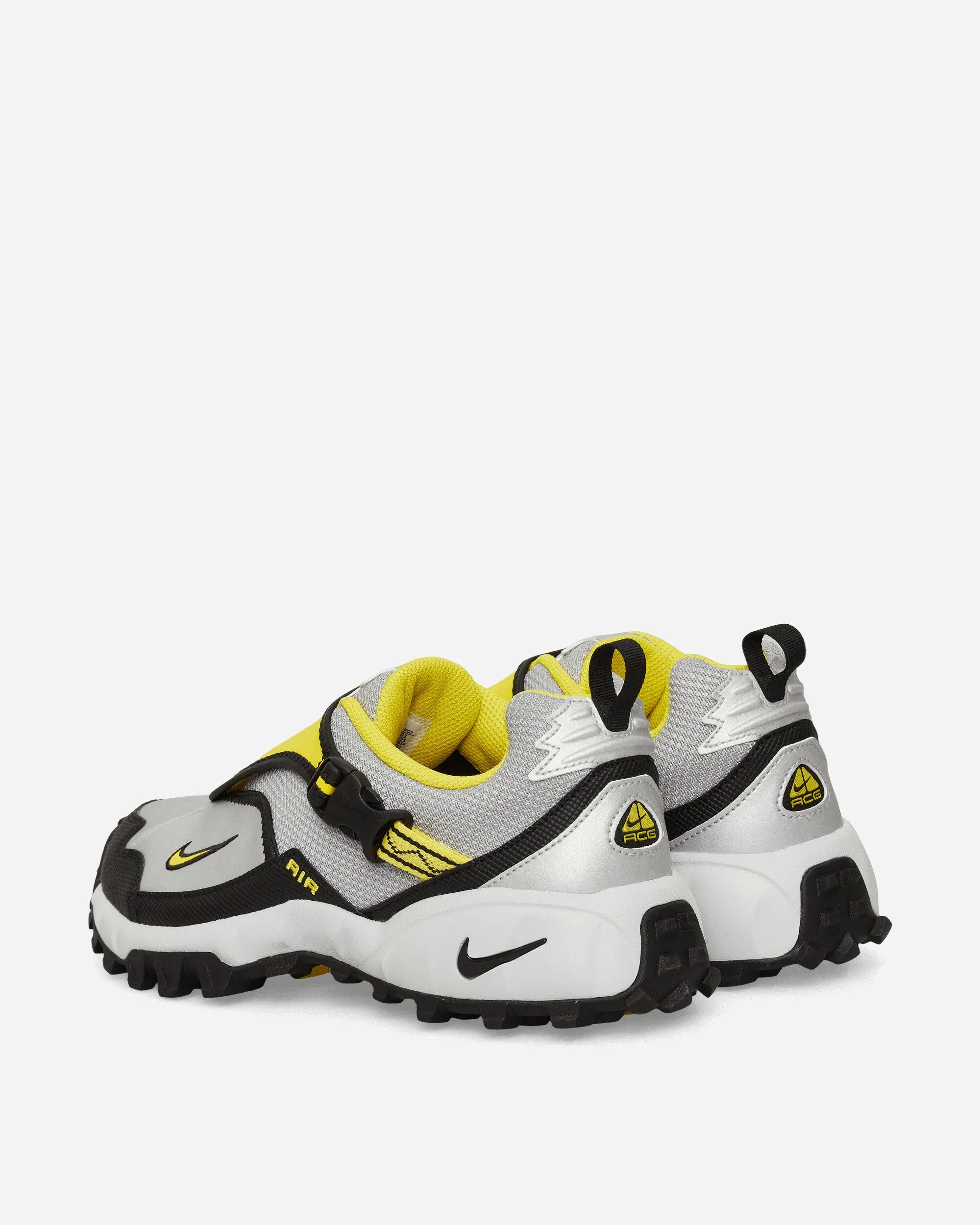 ACG Phassad Sneakers Black / Yellow Zest Bold Look Ankle Collar Padding