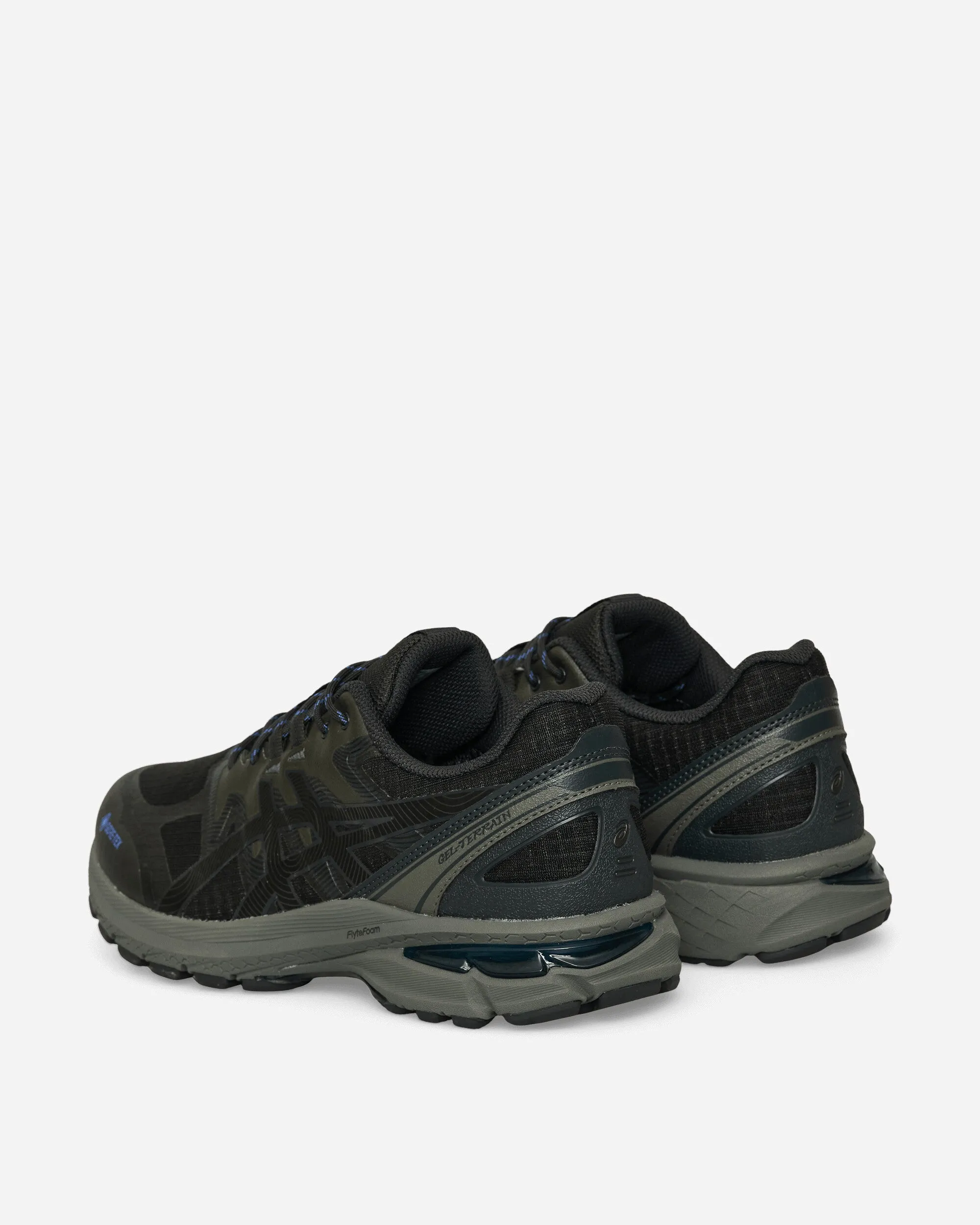 Casual Outfit Low Profile Cushion GEL-Terrain GTX Sneakers Graphite Grey / Gunmetal