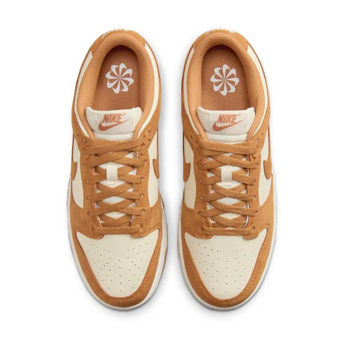 left - foot Optimal Flexibility Wmns Dunk Low 'Flax Suede'