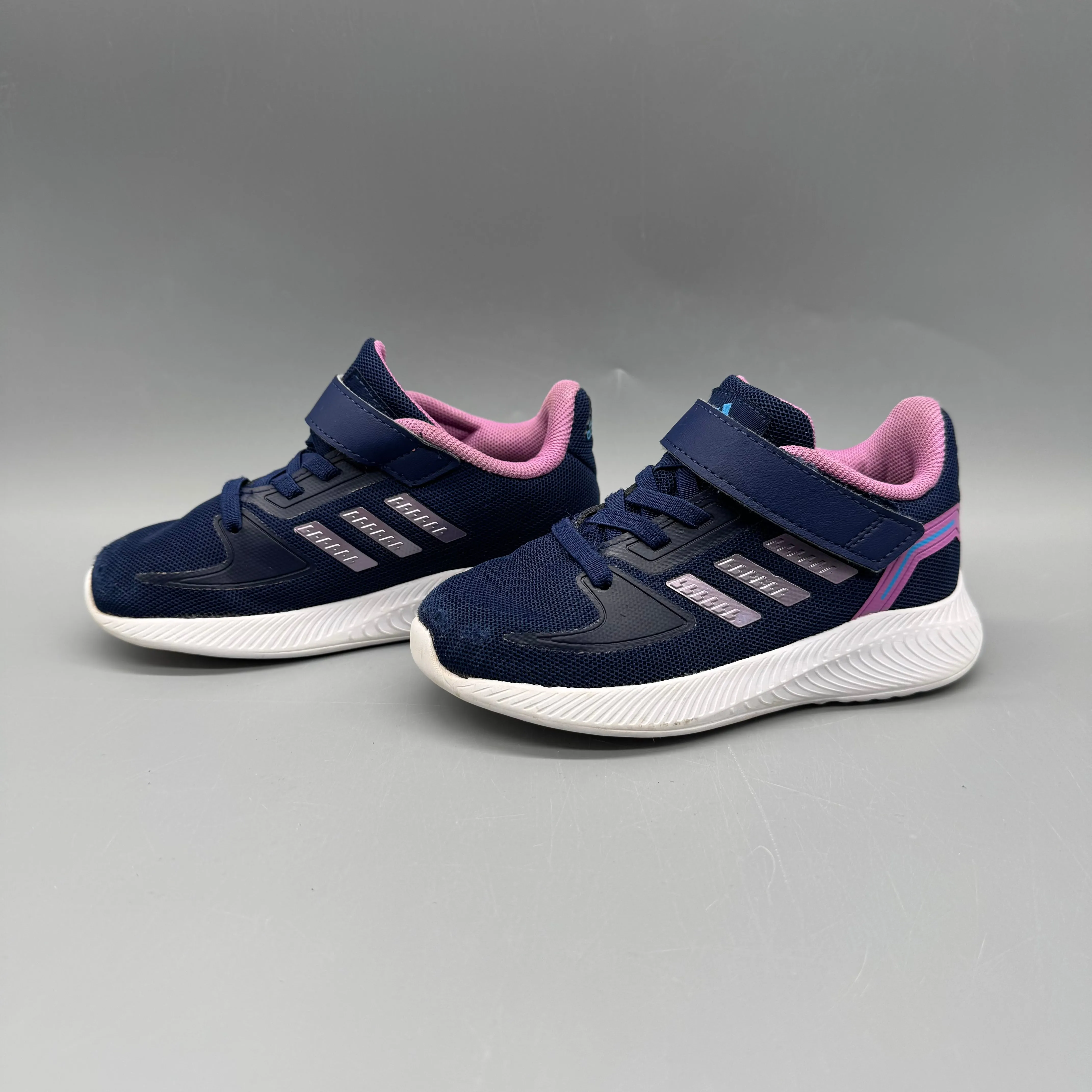 Adidas / Running Shoes / US8 weekend adventurers' boots