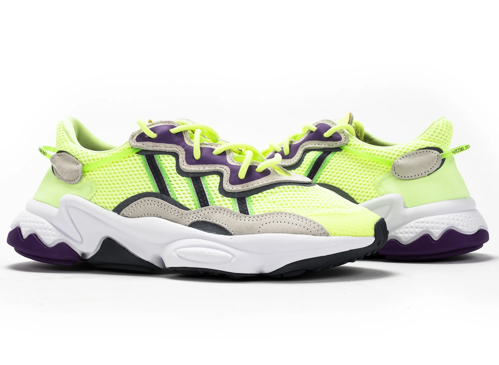 Formal Look Adidas Women's Ozweego