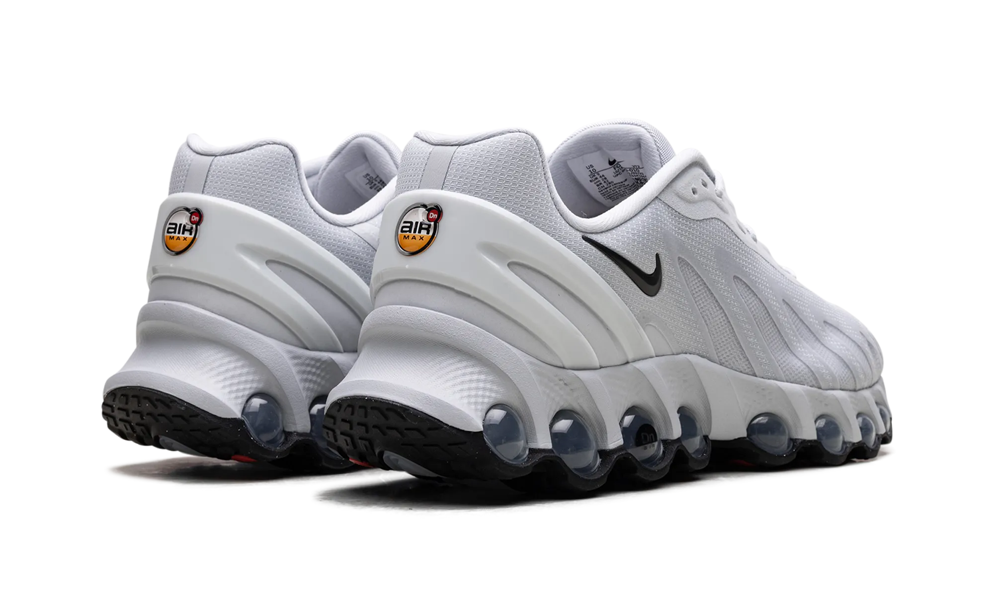 Air Max Dn8 "Pure Platinum" Performance Mode running in dry conditions