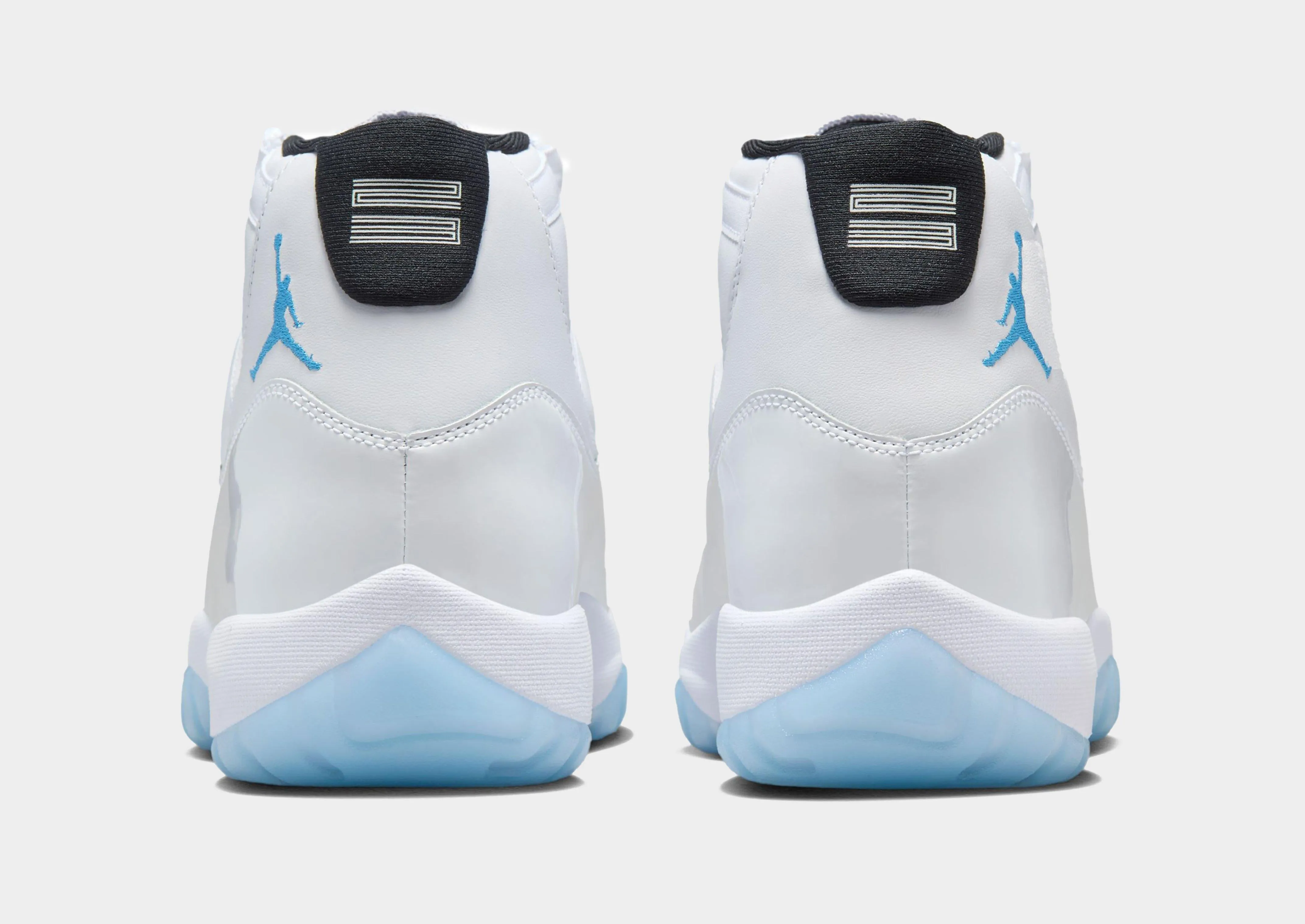 Air 11 Retro Every Ground Comfort Upper Design