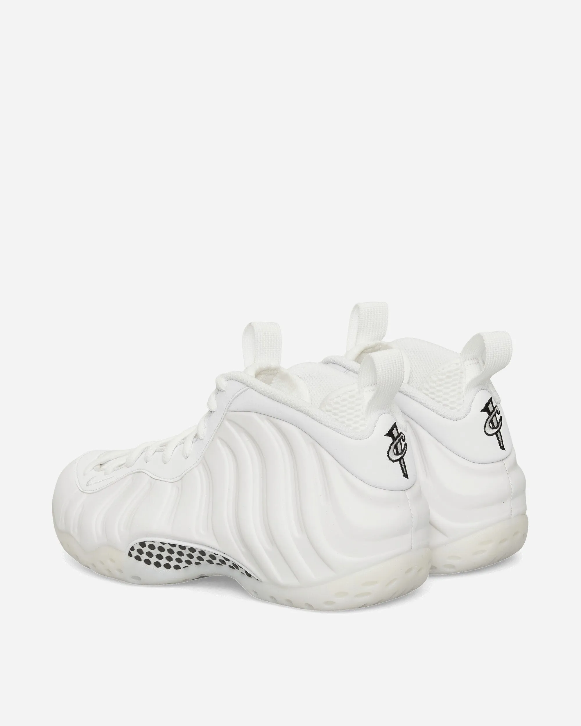 Full Cushion Ventilated Tongue Design Air Foamposite One Sneakers Triple White