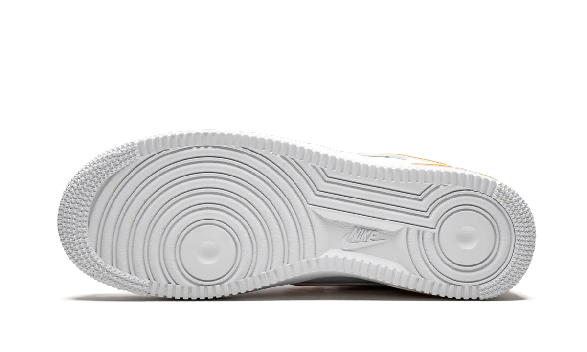Air Force 1 07 3 "University Gold" Contrasting Colors Abrasion Resistant Guardrails