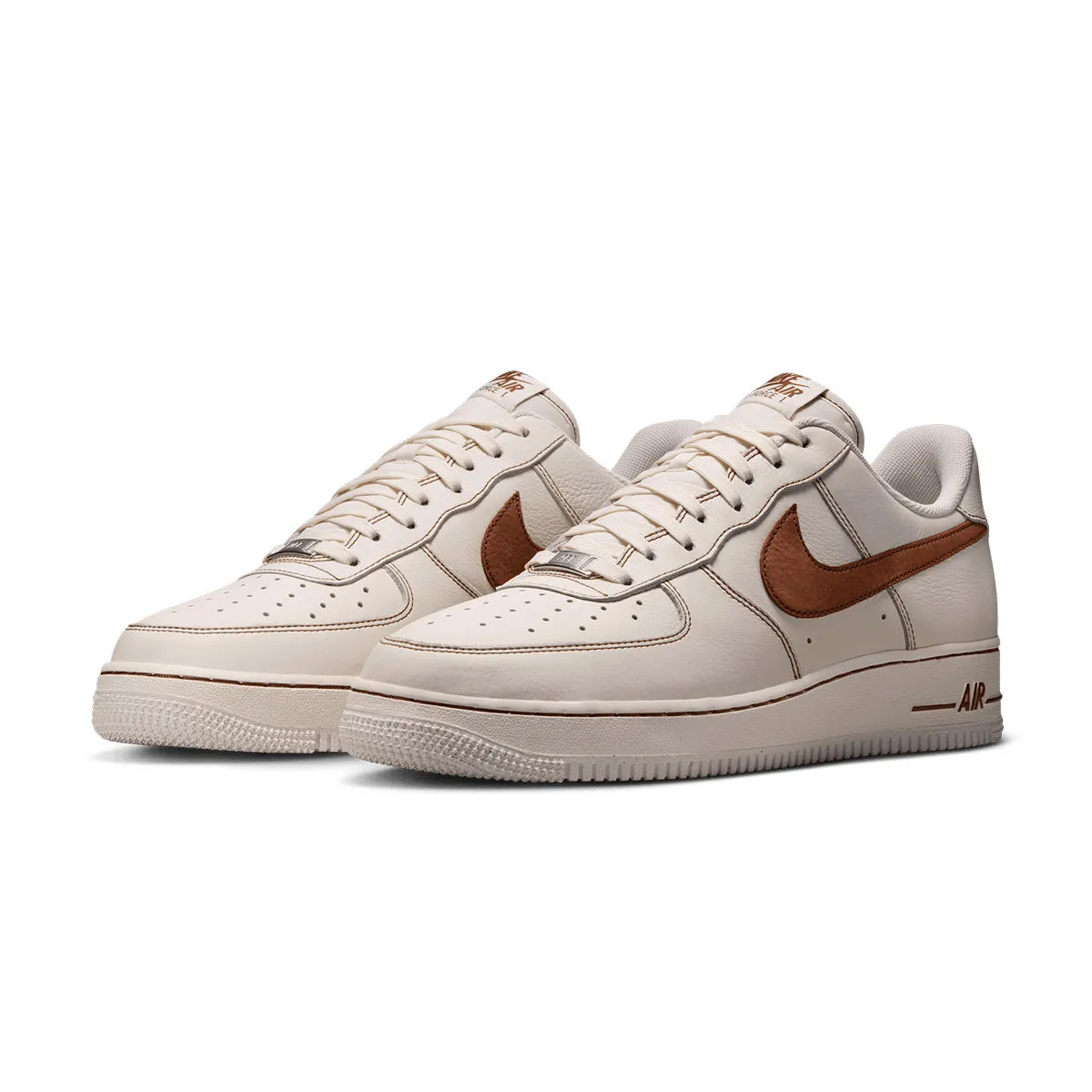 Air Force 1 '07 LV8 'Ivory Brown' work - related features