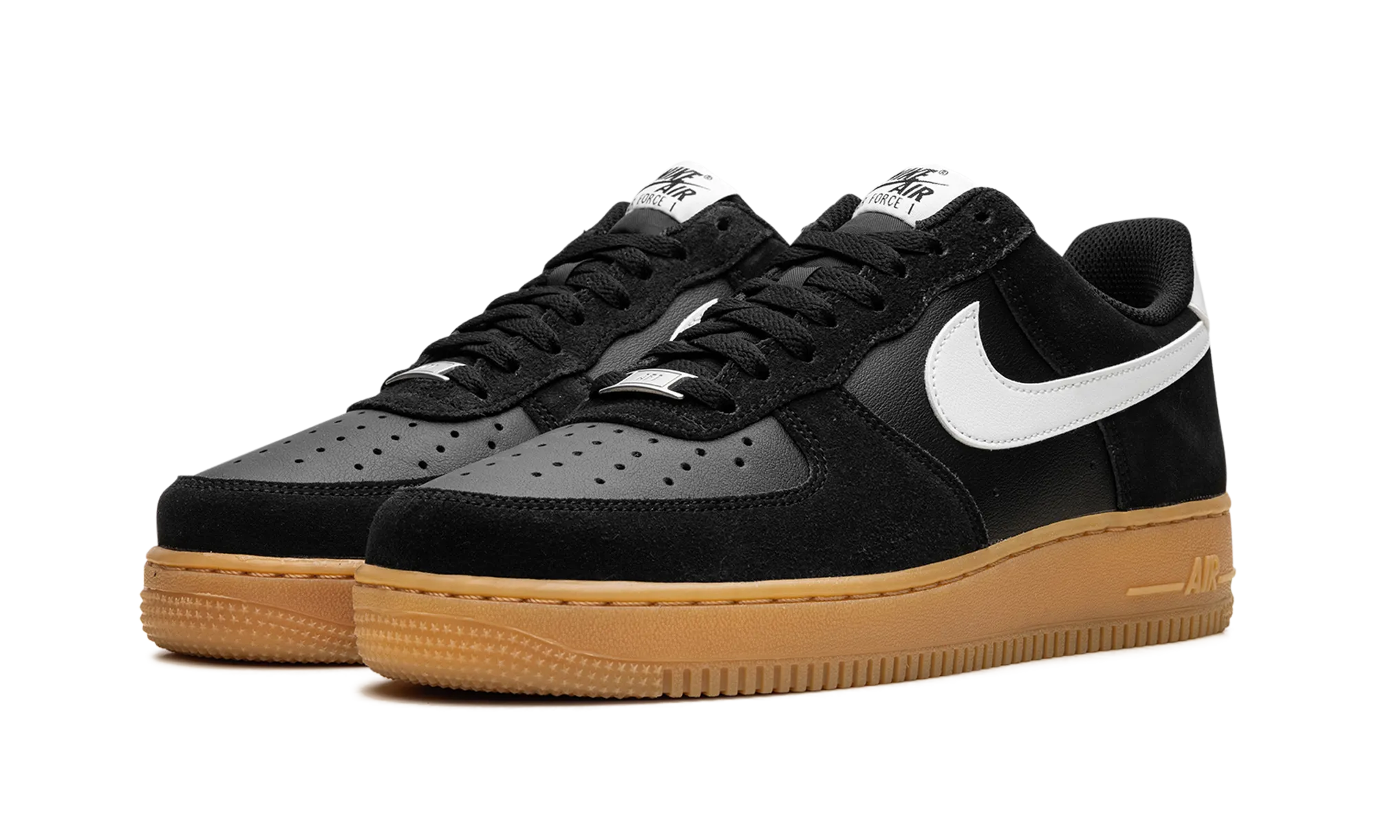All-day style Gym Essential Air Force 1 '07 LV8 "Black Suede"