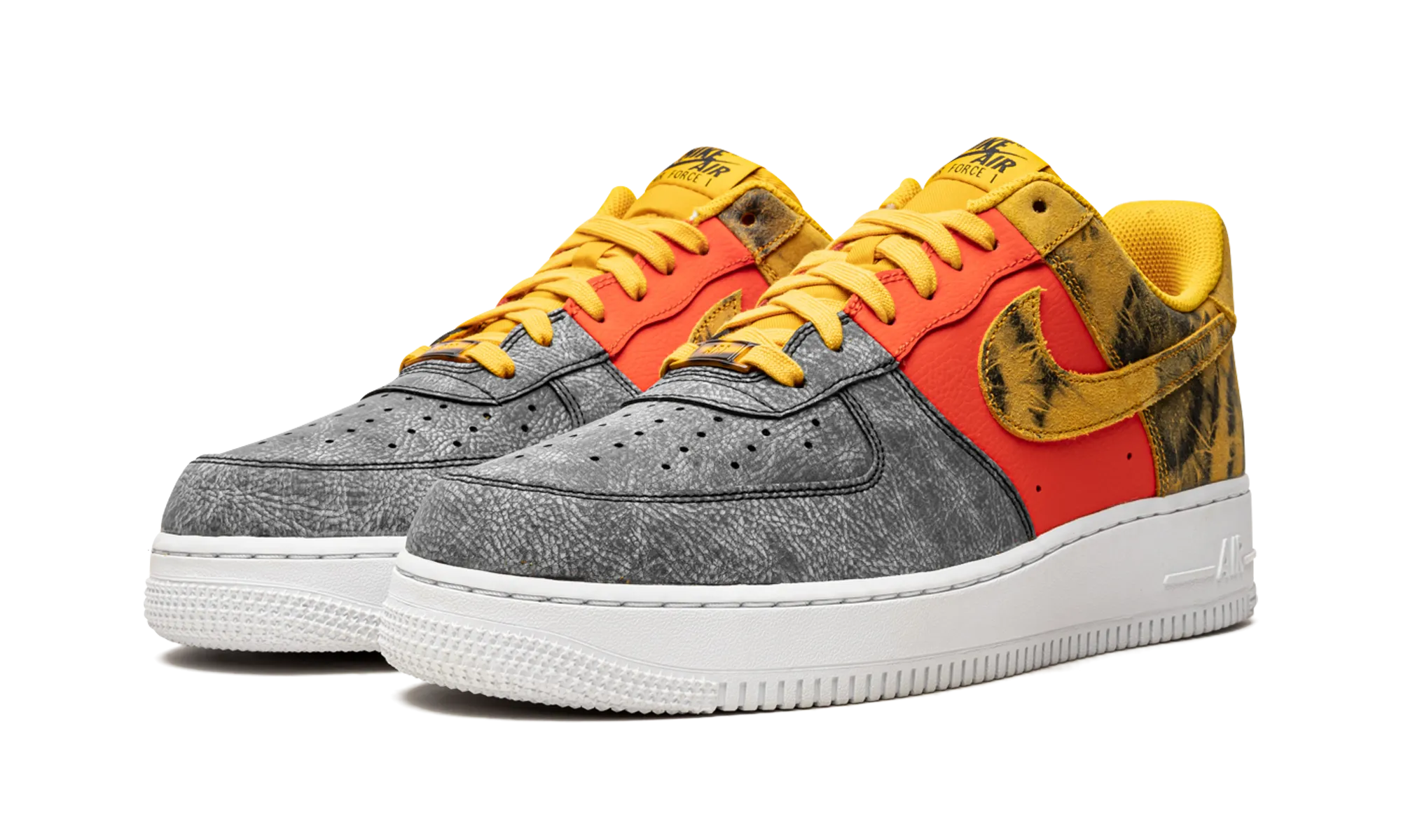 Air Force 1 '07 LV8 "Dark Sulphur Tie-Dye" Fashion-forward flair Outdoor Feel