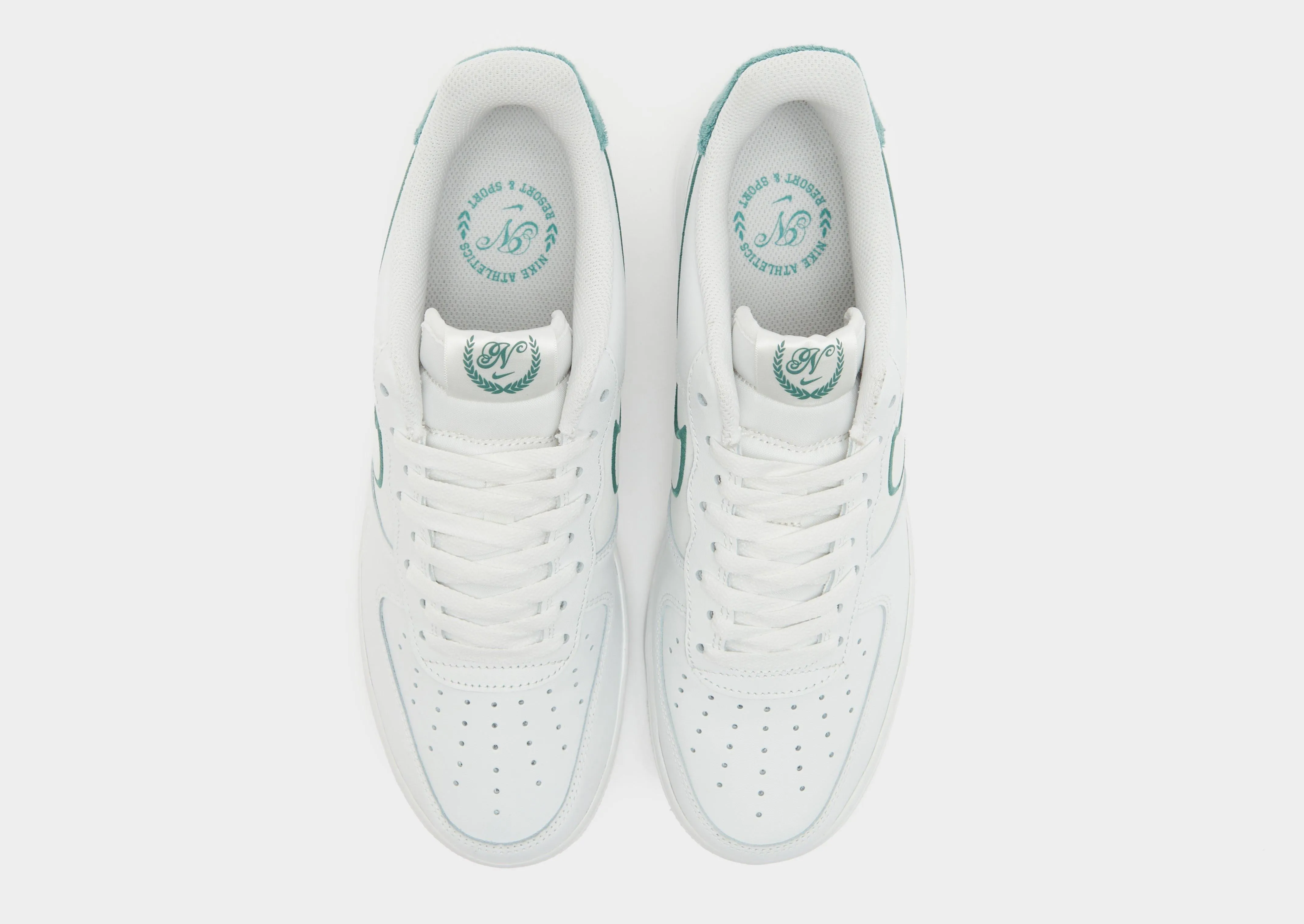 Air Force 1 '07 LV8 foam padding Orthotic Friendly Fit