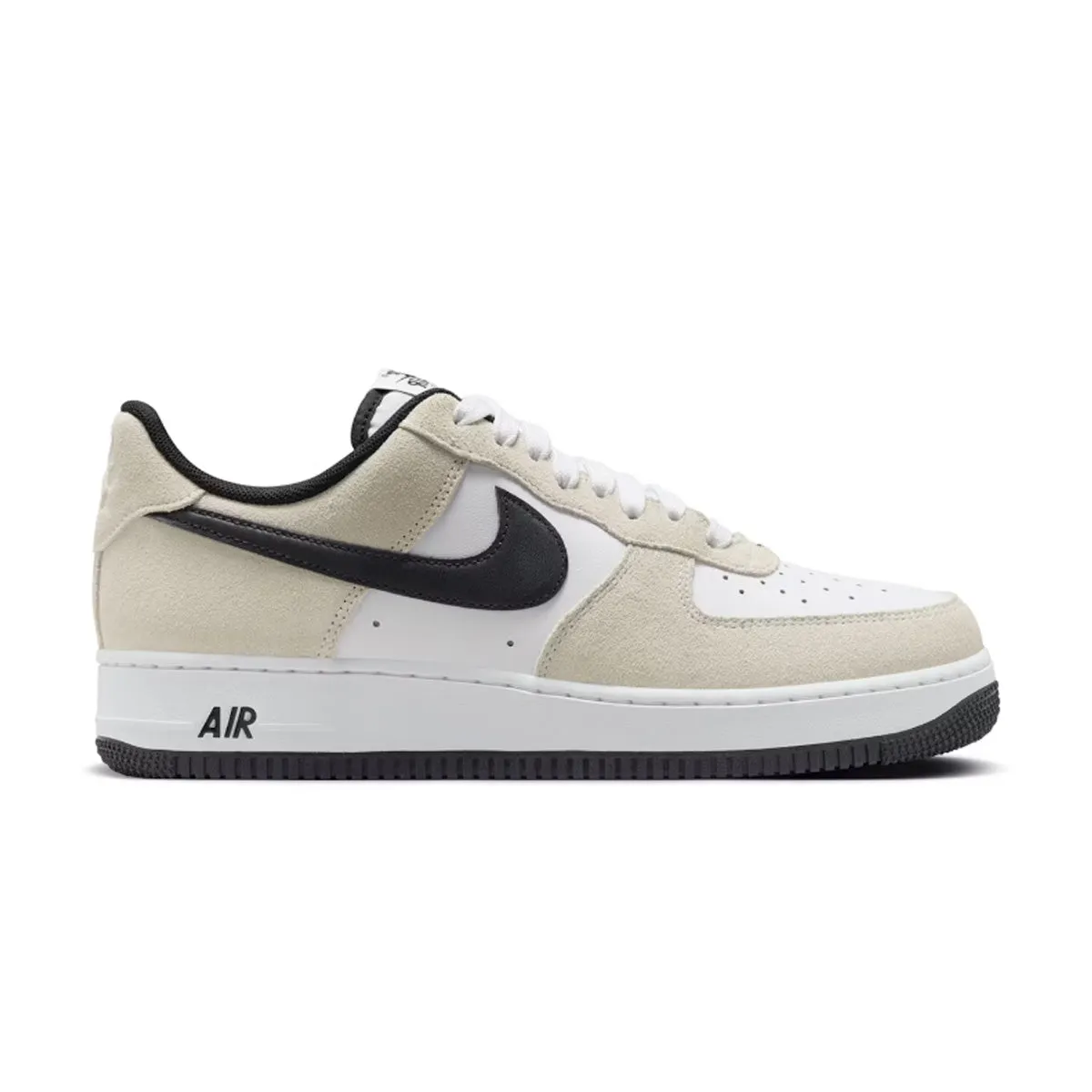 Adventurous quality-built Air Force 1 '07 LV8 'White Black'