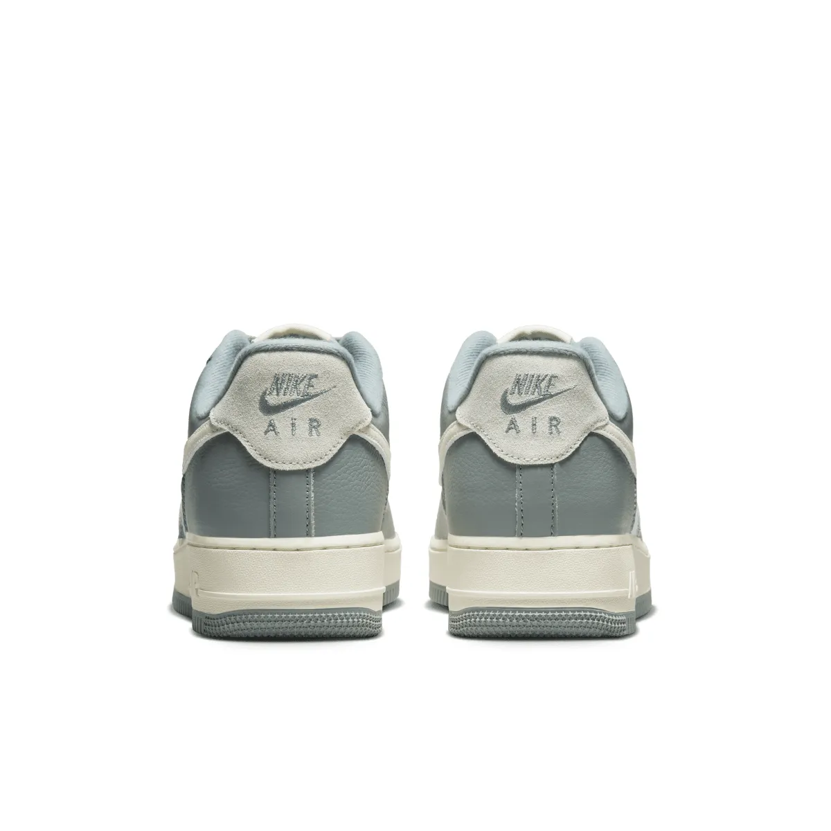 winter - style Air Force 1 '07 LX 'Mica Green'