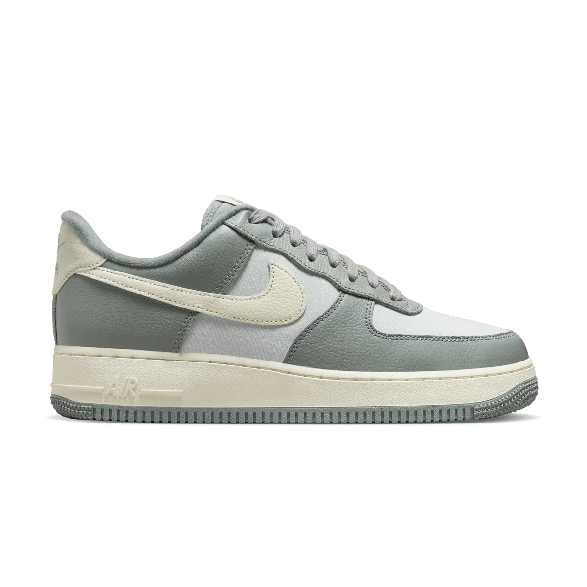 Perfect Fit Air Force 1 '07 LX 'Mica Green'