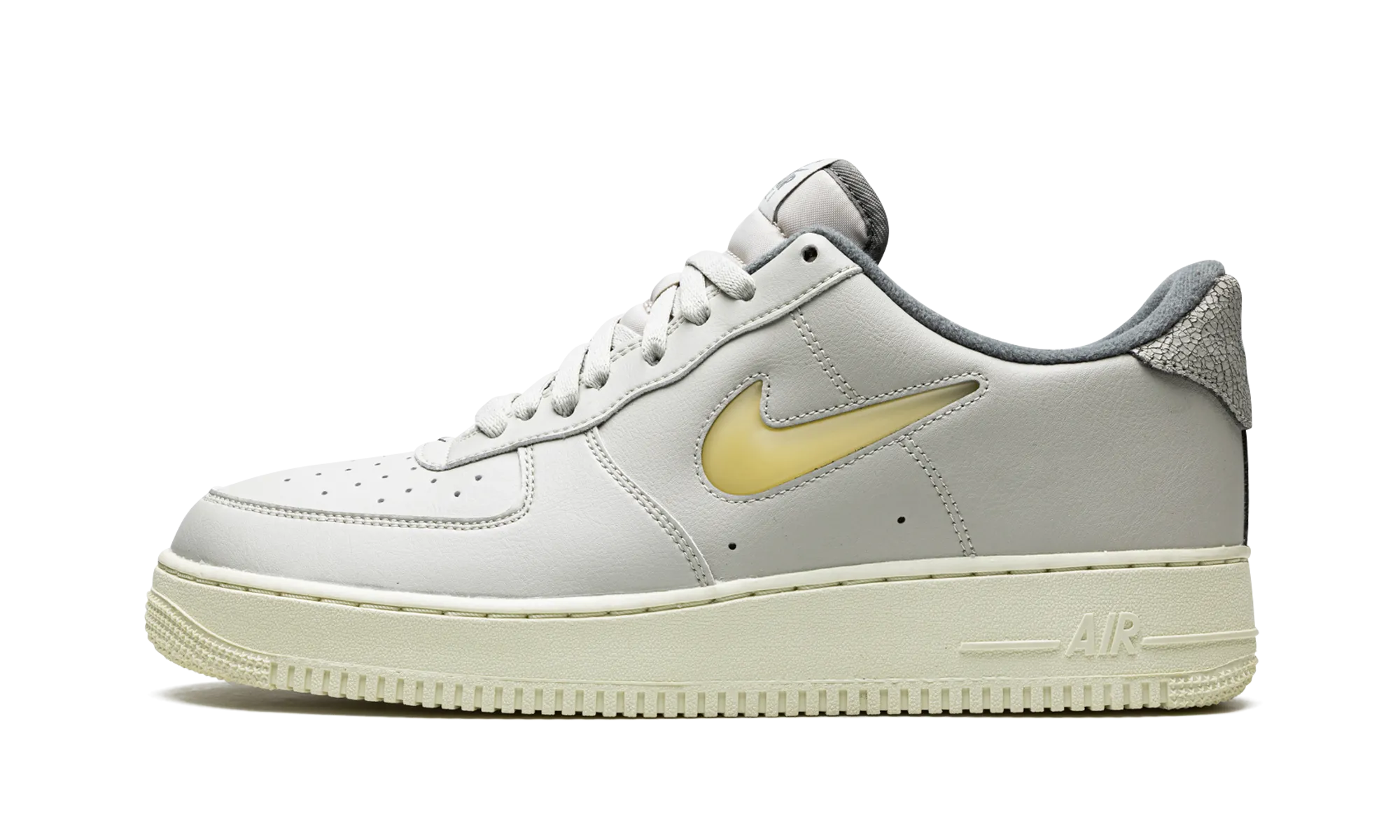 Minimalist Look High Top Stability Air Force 1 '07 LX