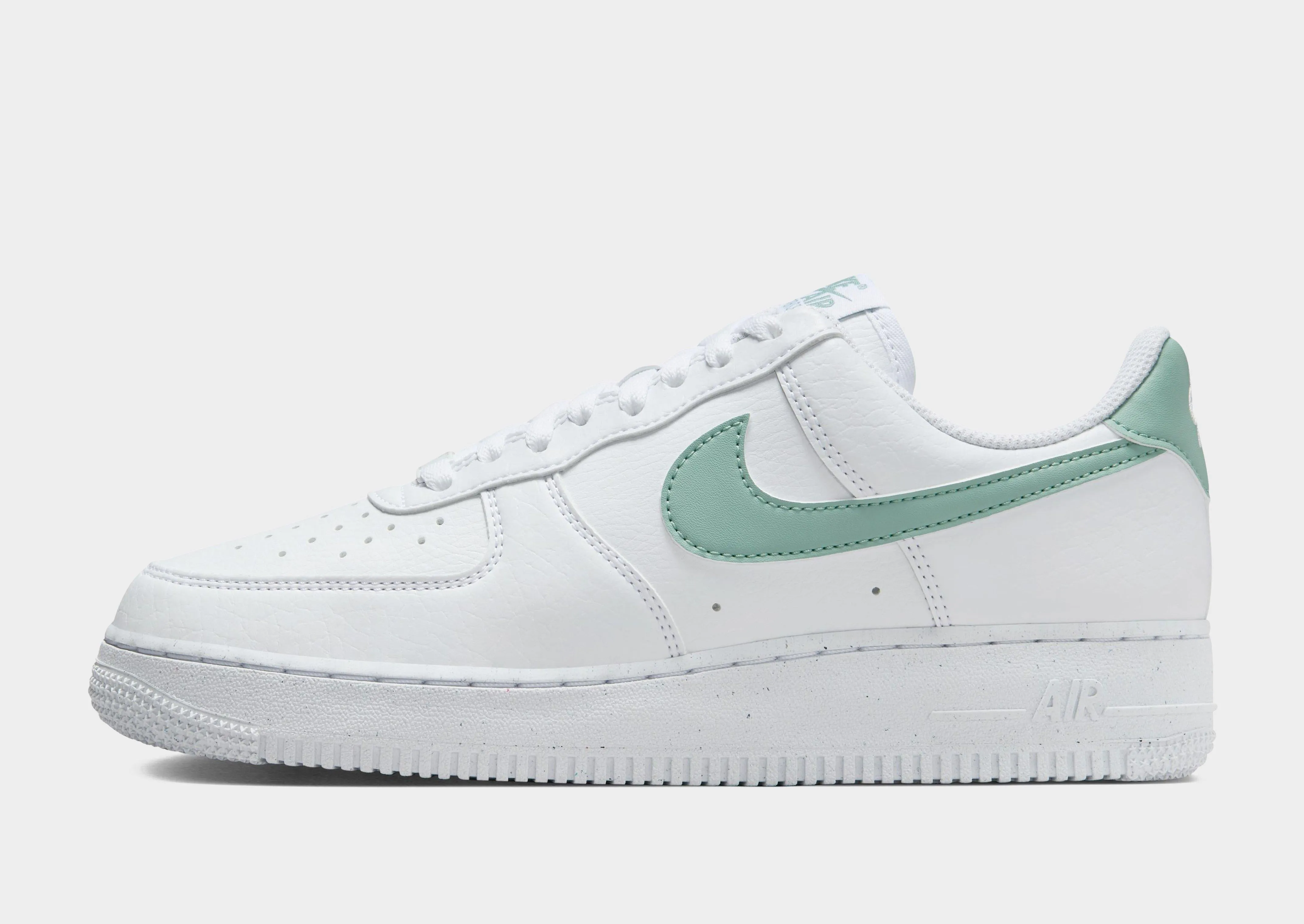 Air Force 1 '07 Next Nature Women's Lightweight foam midsole