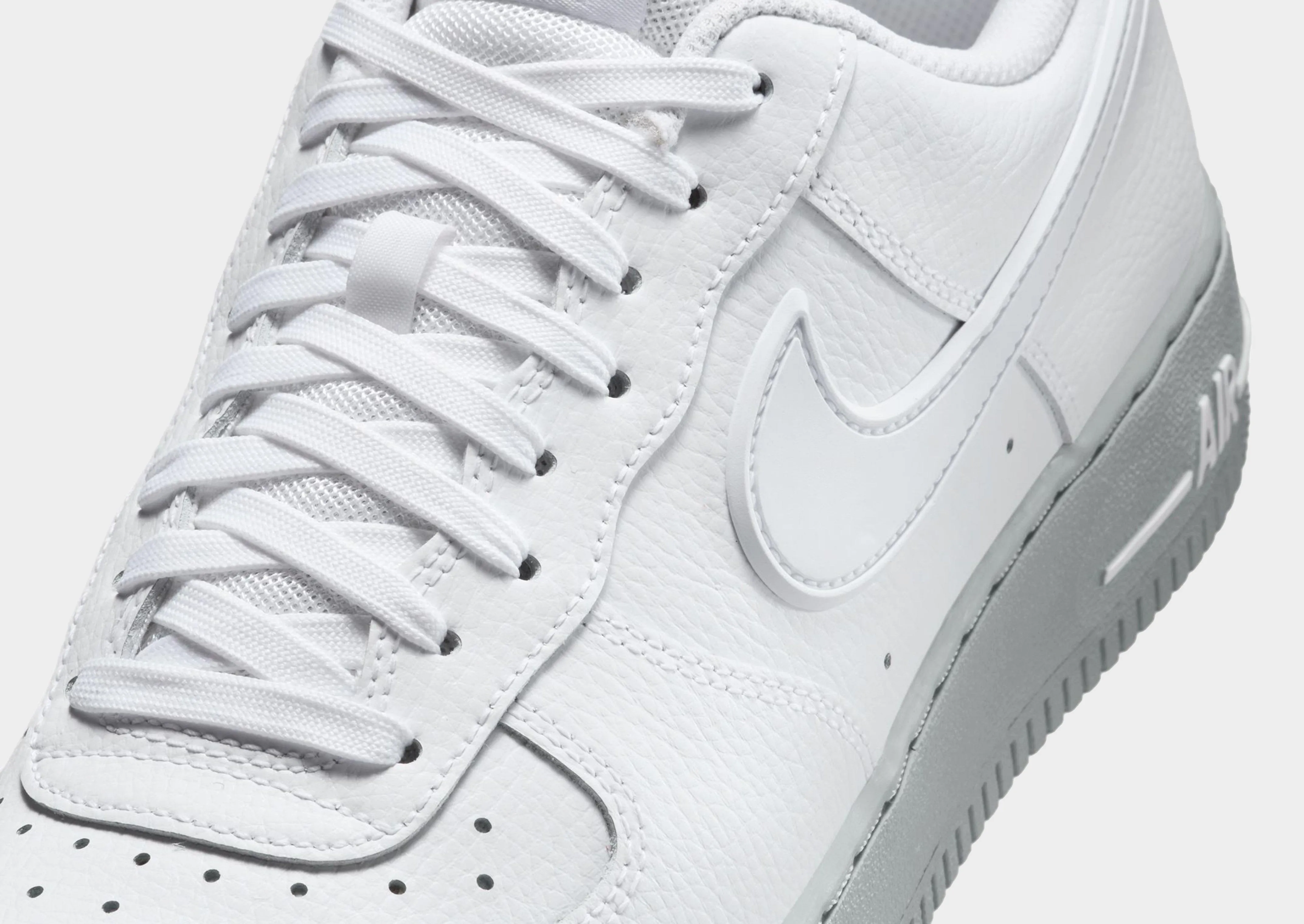 Air Force 1 '07 Seamless Upper Padded Tongue
