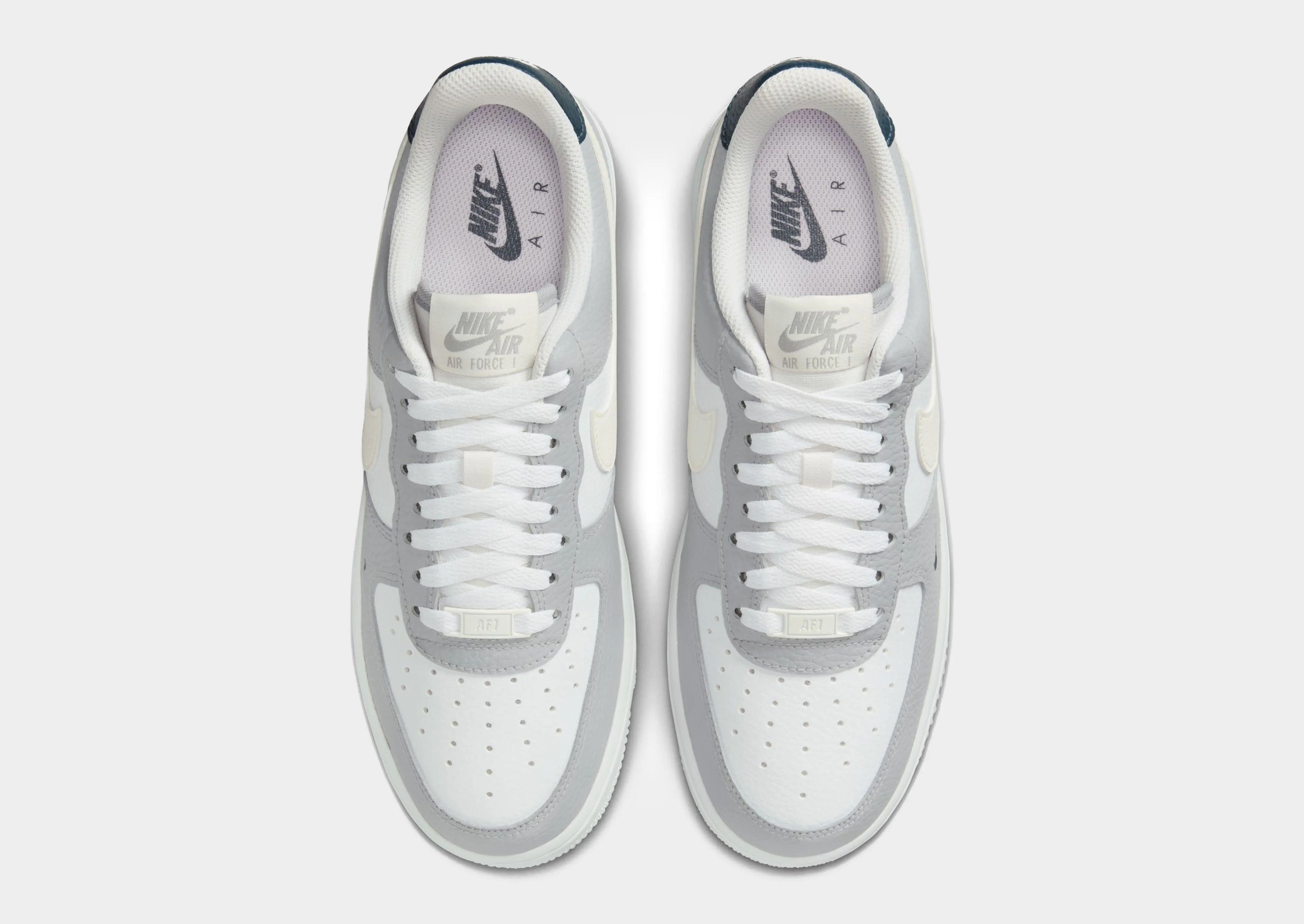 Traction Pod Configuration Ventilated Upper Air Force 1 '07 Women's