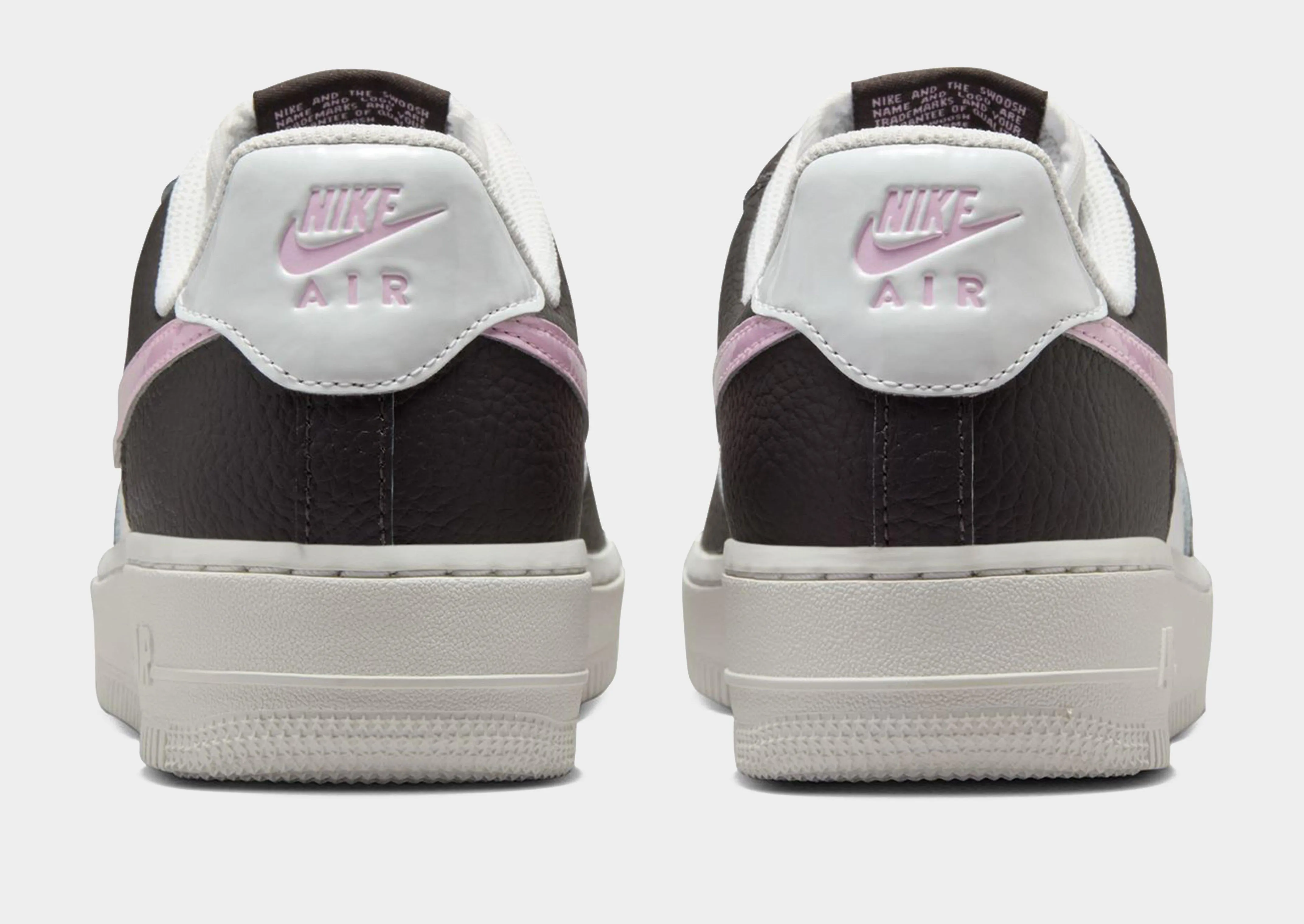 Asymmetrical Collar Design Air Force 1 '07 Women's