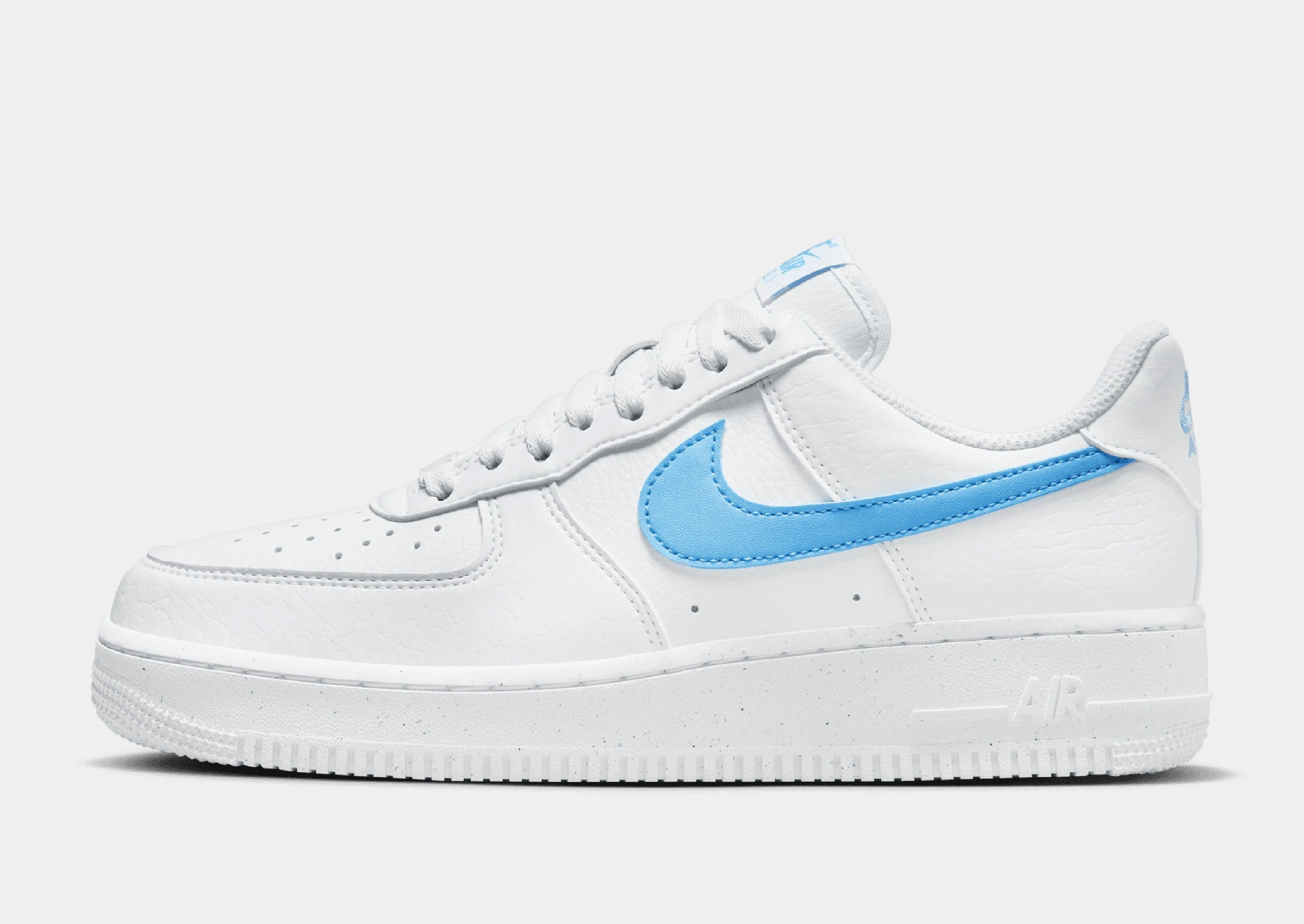 Air Force 1 '07  Women's Durable materials