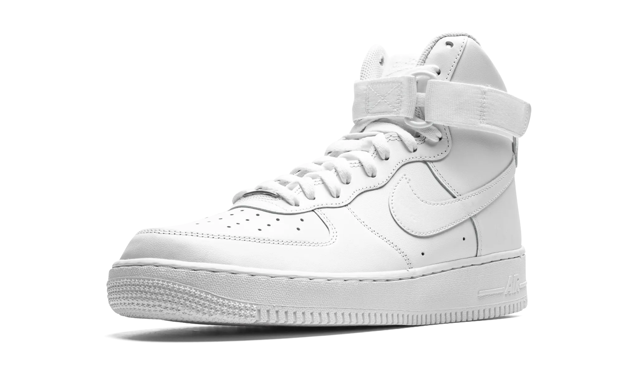 Air Force 1 High '07 "Triple White" Streetwear Style