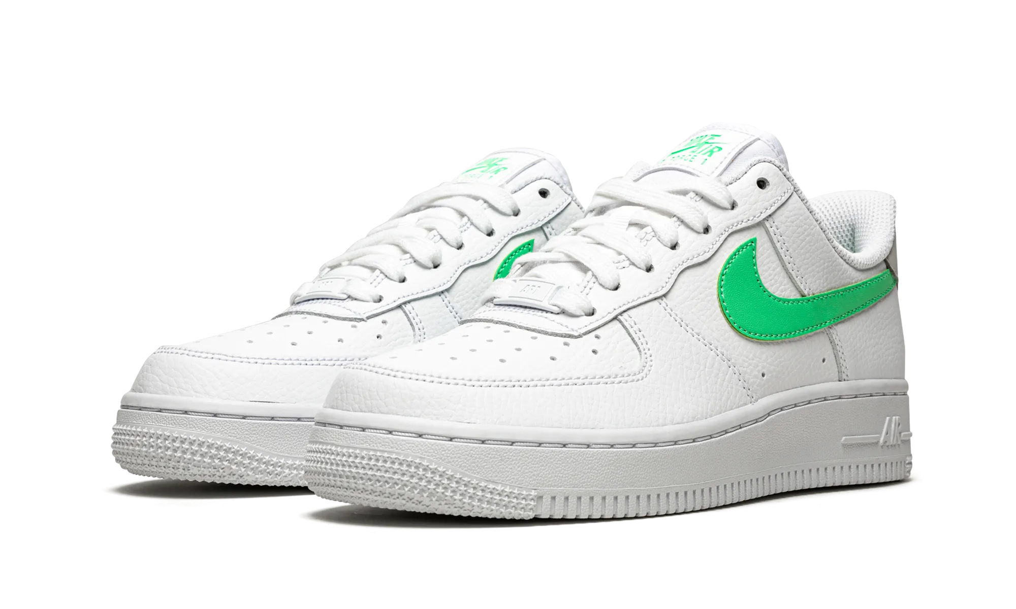 AIR FORCE 1 LO '07 MNS WMNS "White / Green Glow" Versatile Usage