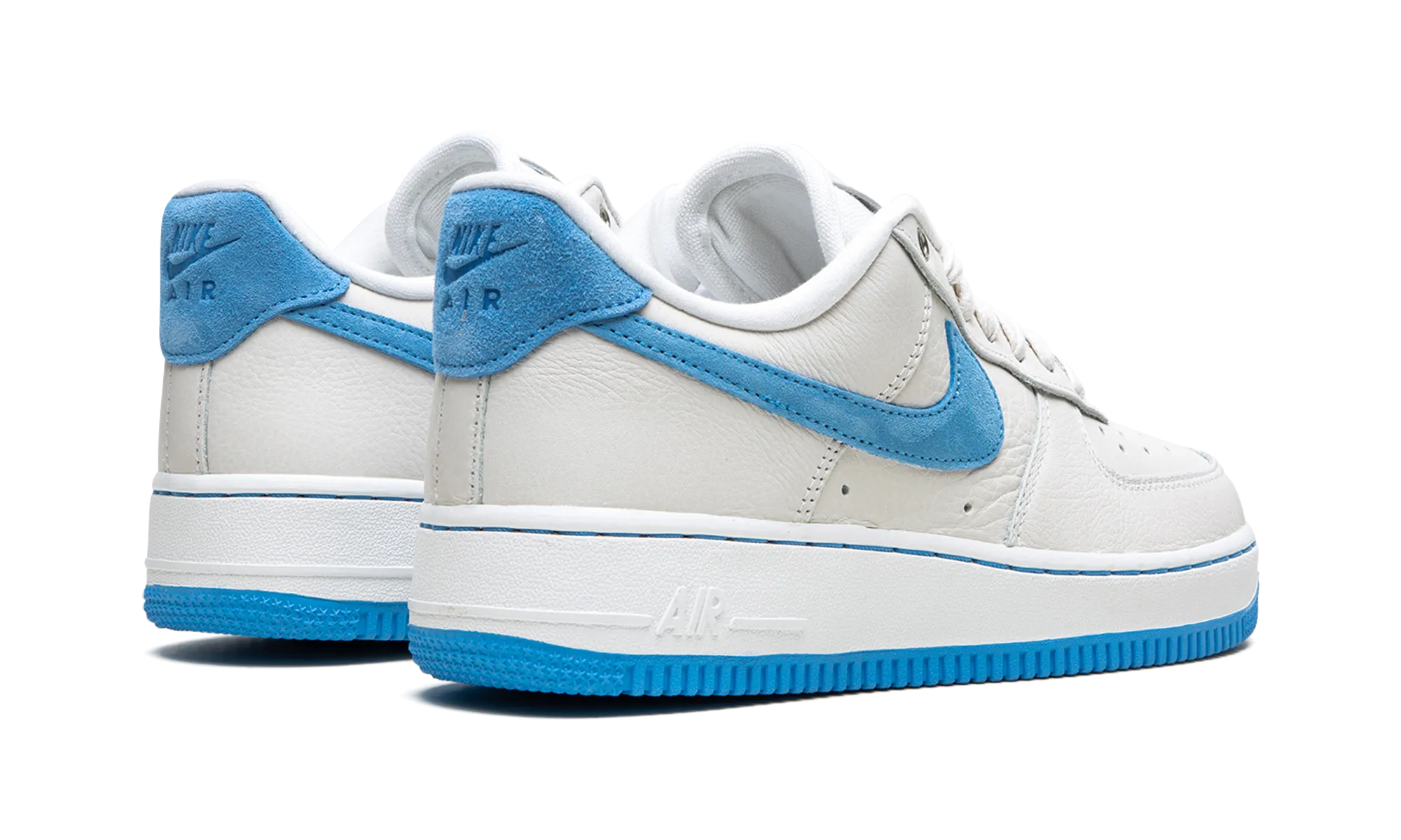 AIR FORCE 1 LO LXX MNS WMNS "University Blue" Support Core Ventilation Technology