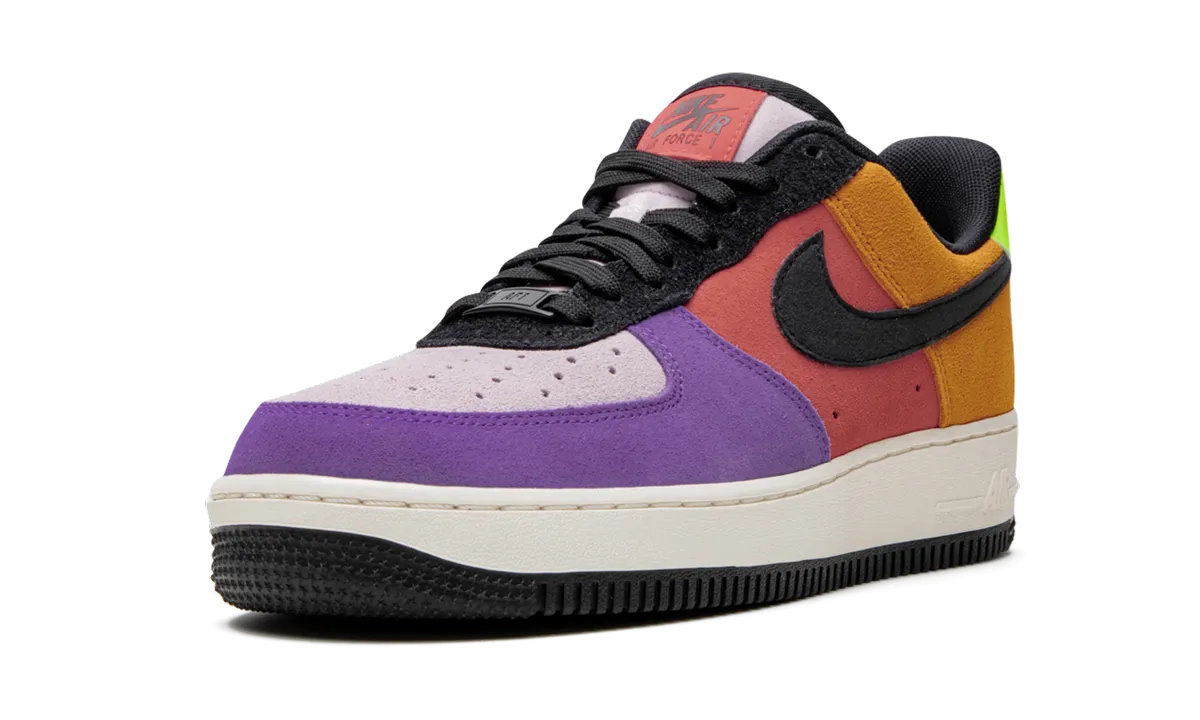Air Force 1 Low '07 LV8 "Pop the Street" Knit Fabric Neutral Stance Balanced