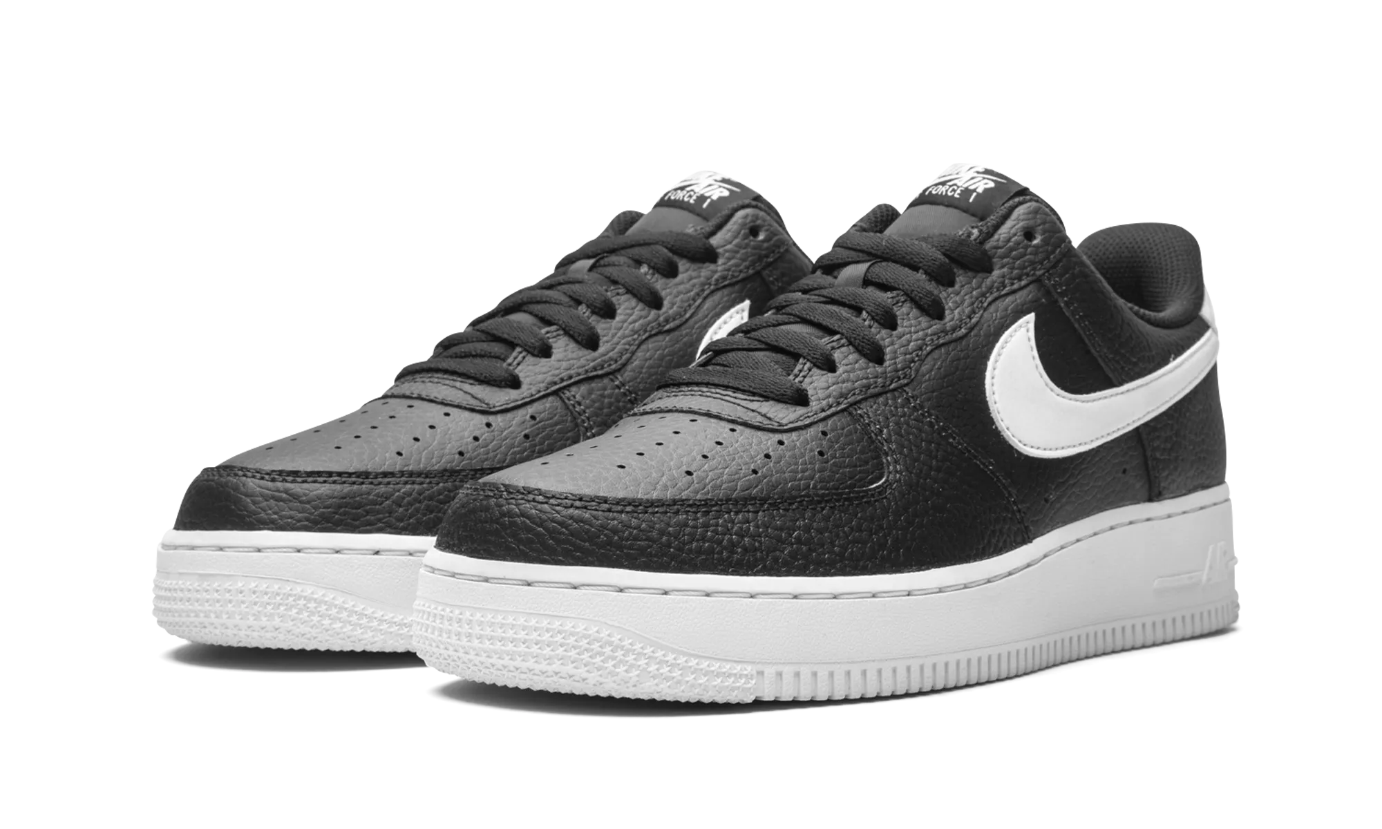 Dry Fast Air Force 1 Low '07 "Black / White"