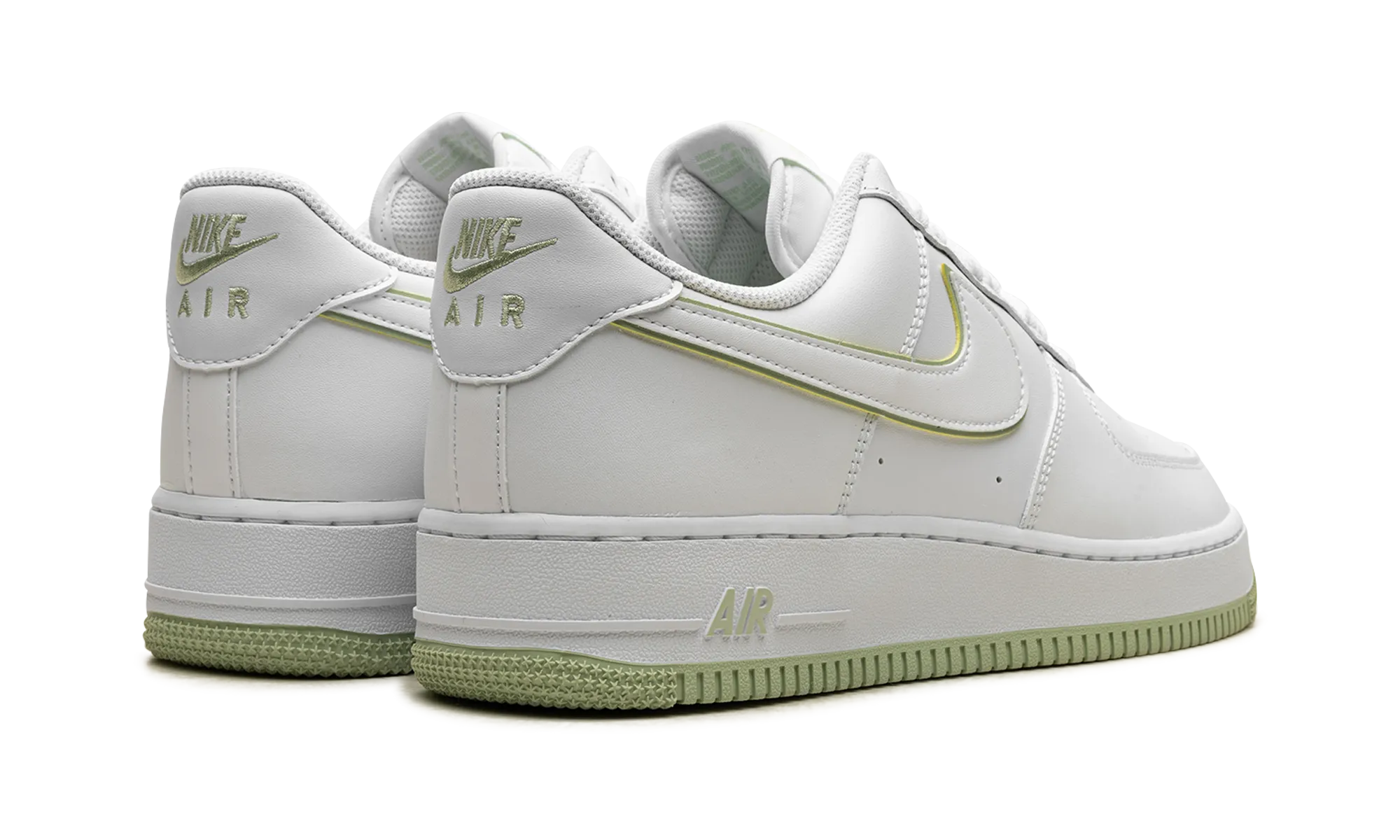 Air Force 1 Low '07 "Honeydew" Trail Usage