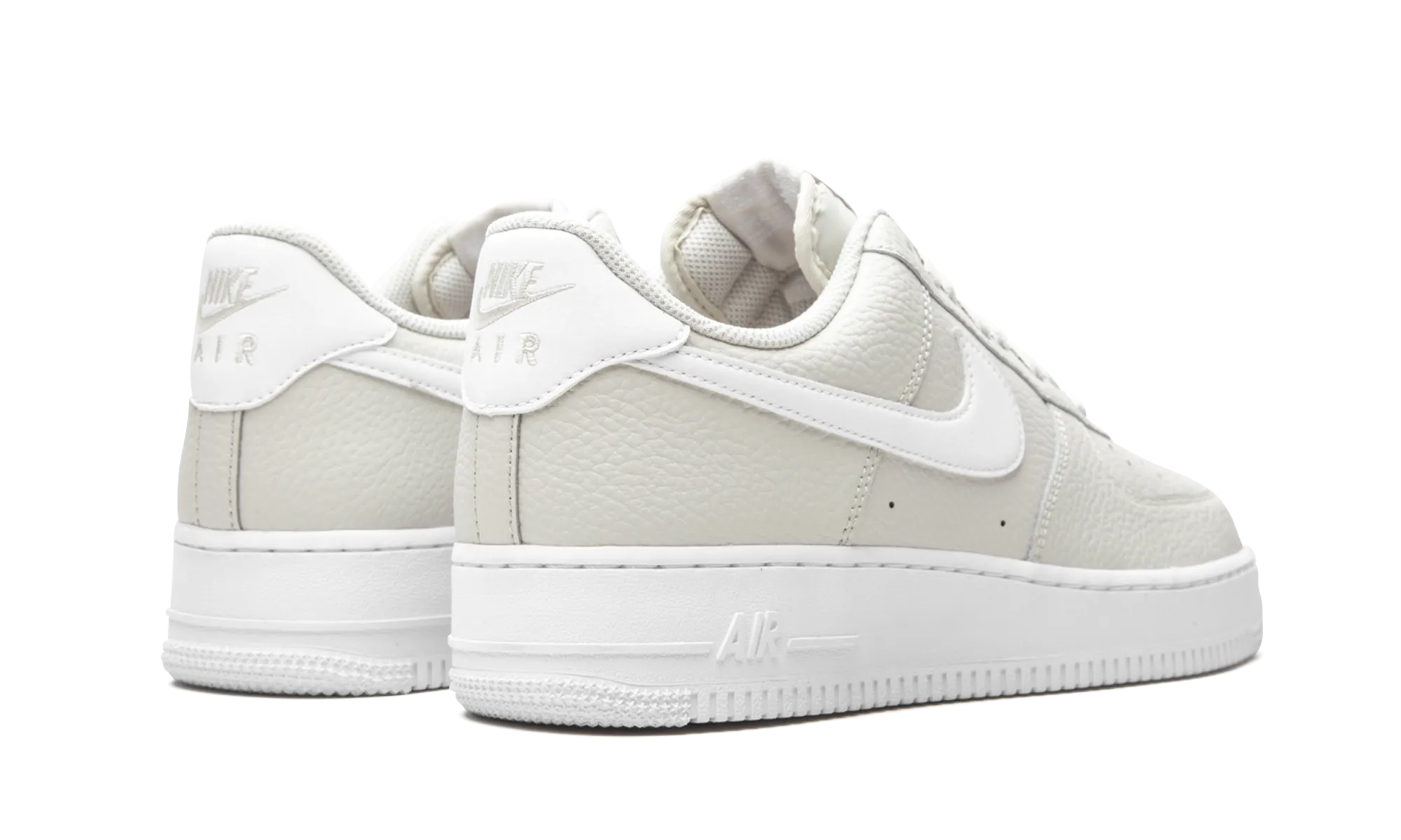 Air Force 1 Low '07 "Light Bone" Chill Outfit Running