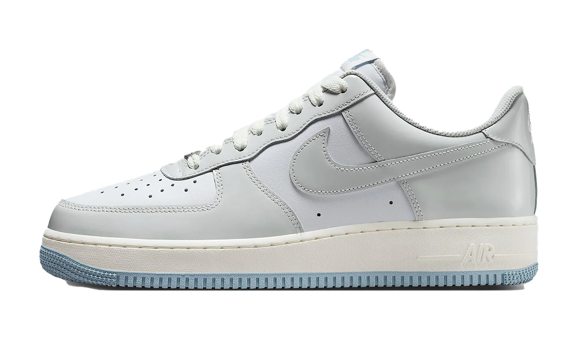 Heel Balance Air Force 1 Low '07 "Photon Dust"