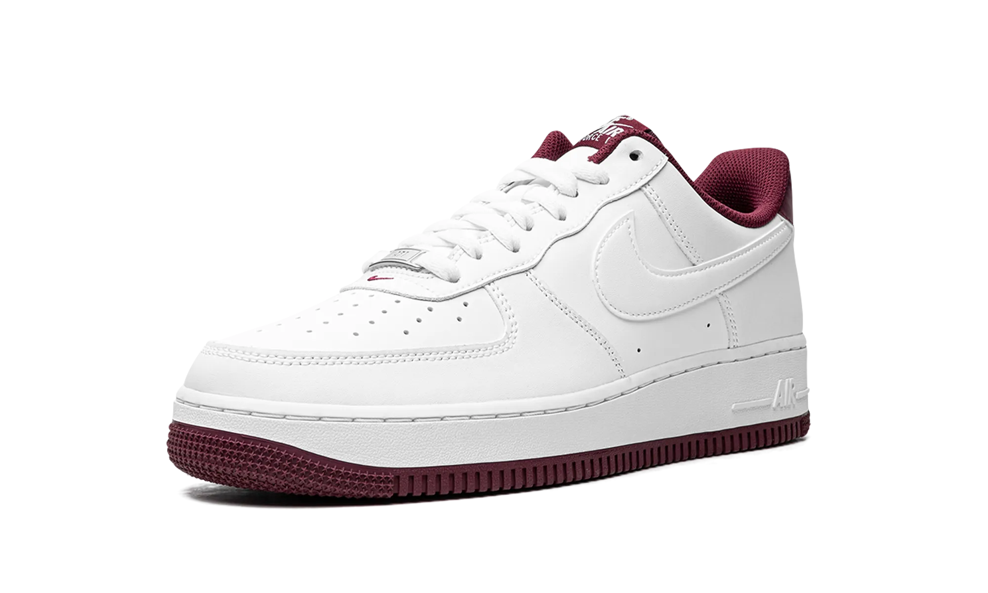 Air Force 1 Low '07 "White / Dark Beetroot" Basic Tone Foot Care