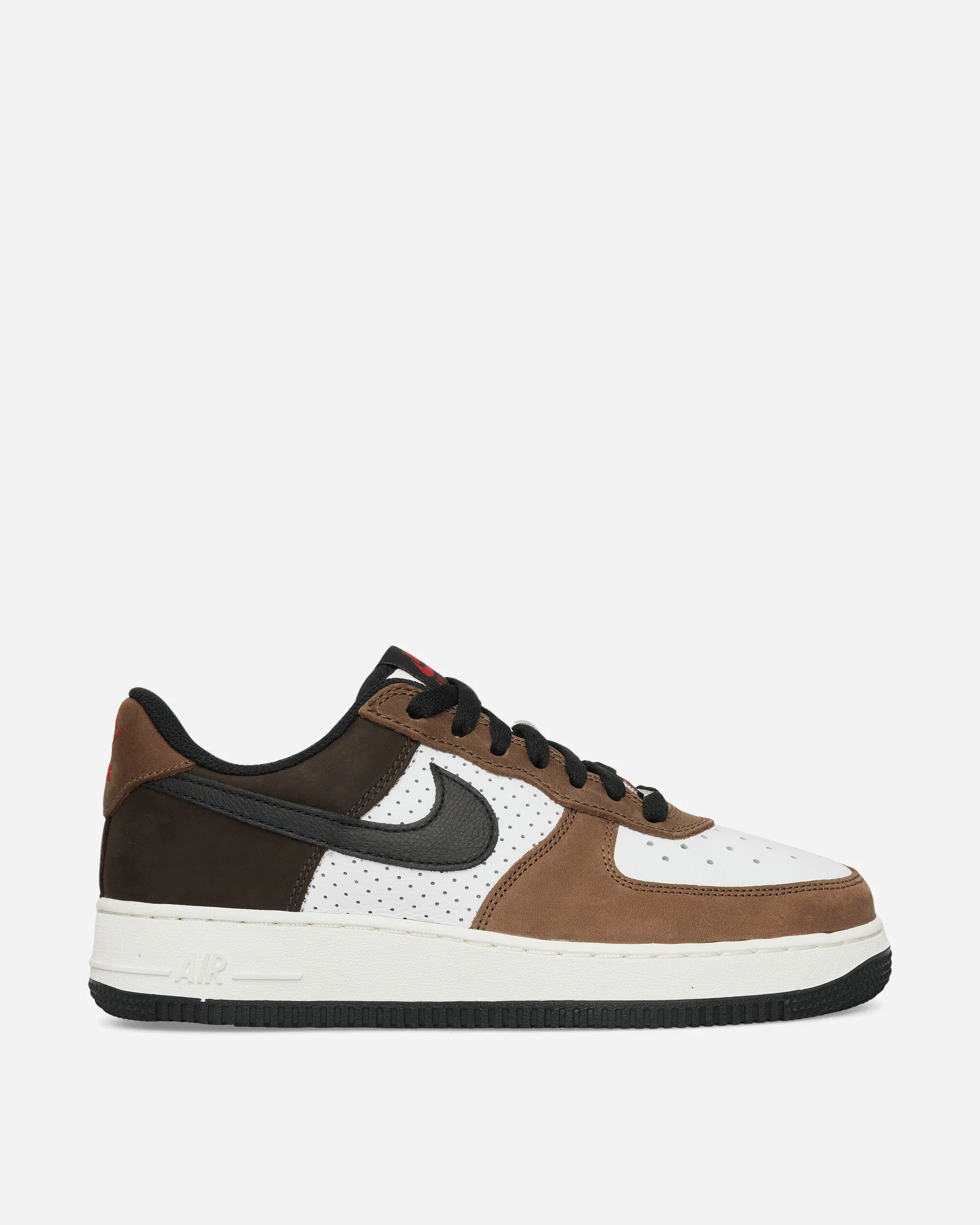 Air Force 1 Low Sneakers White / Black / Bison Traction Grip Pattern Traction Treads