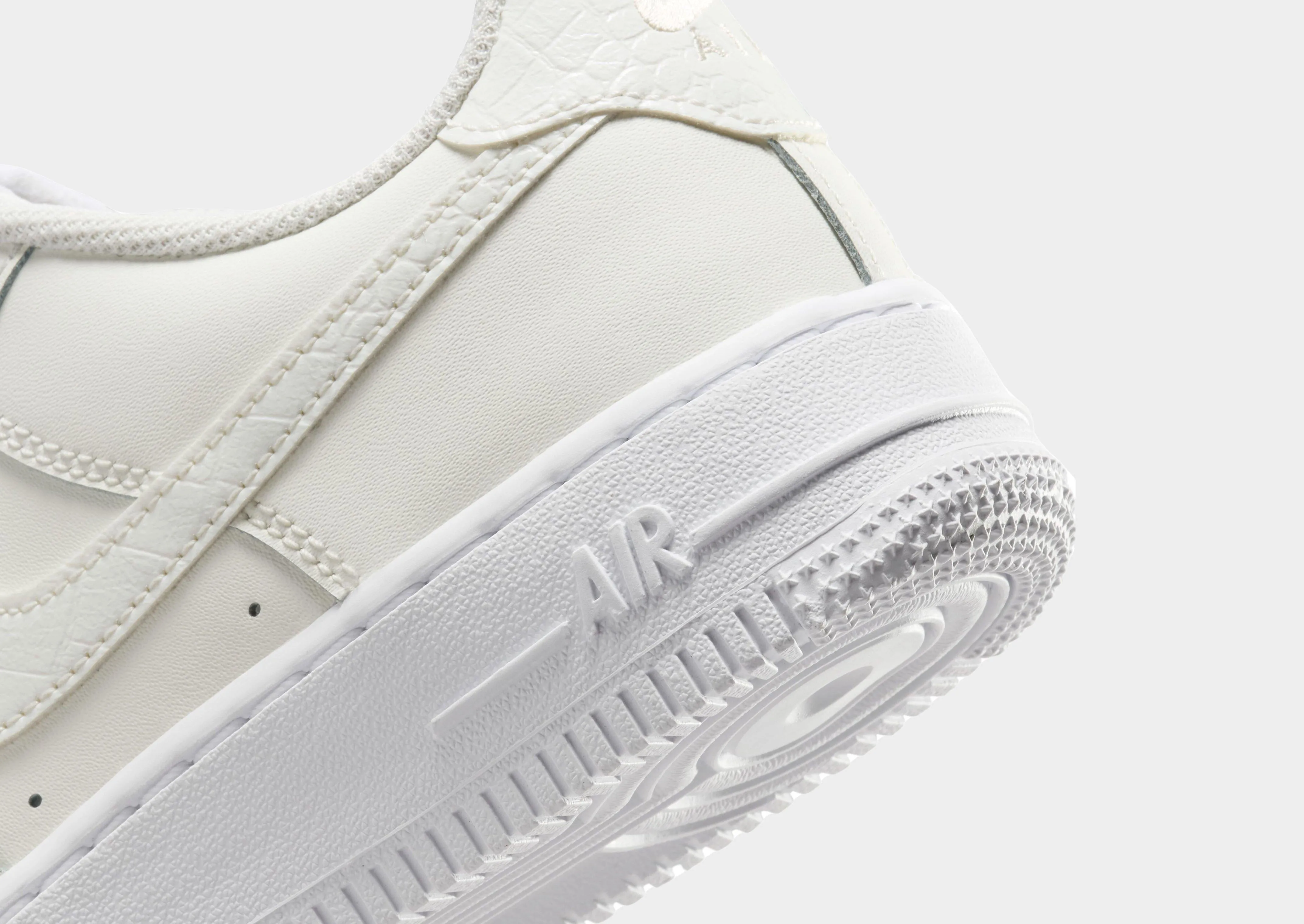 Outdoor Grip Air Force 1 LV8 Junior's