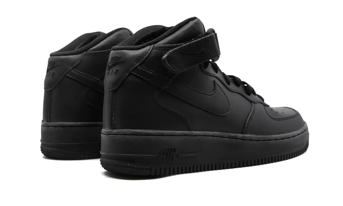 Smooth Motion Light Framework Air Force 1 Mid GS "Triple Black"