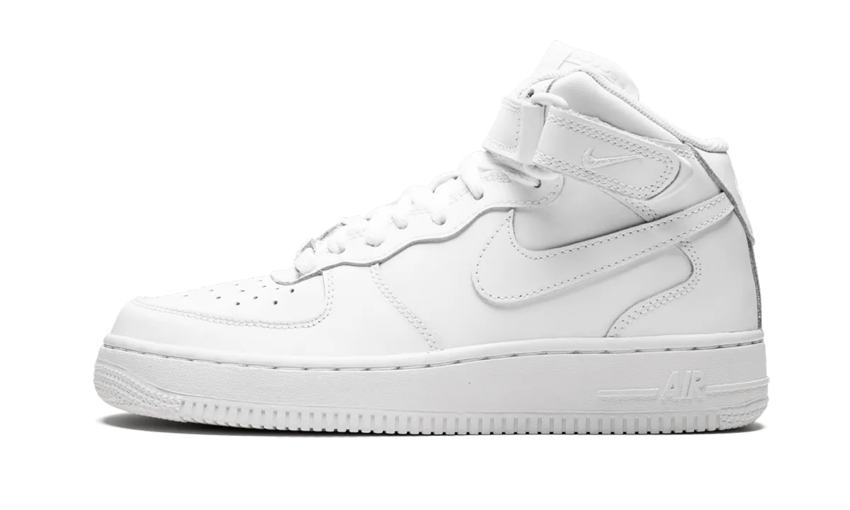 Air Force 1 MID GS "Triple White" Seamless performance Casual flexibility