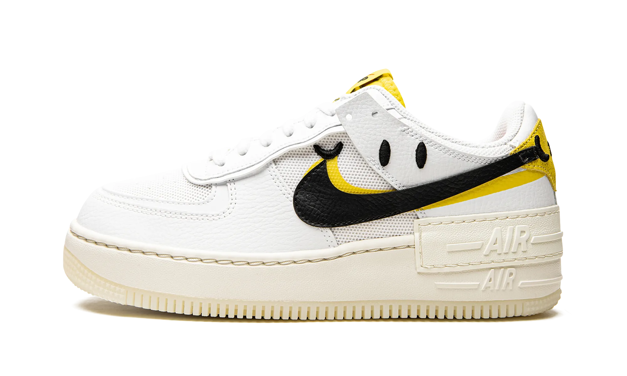AIR FORCE 1 SHADO MNS WMNS "Go the Extra Smile" Durable Tread Pattern