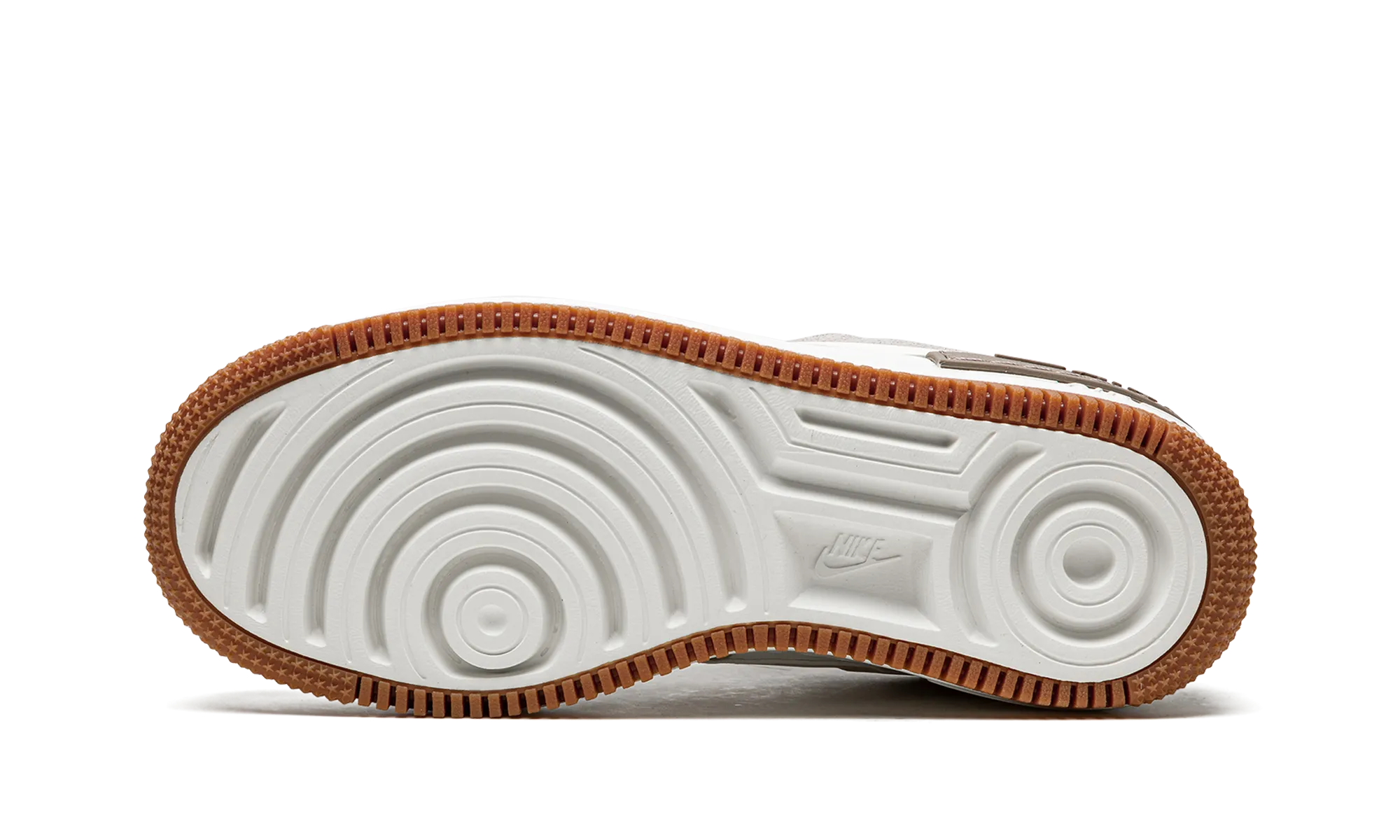 AIR FORCE 1 SHADO MNS WMNS "Sail / Pale Ivory" Supportive Control Easy Maintenance