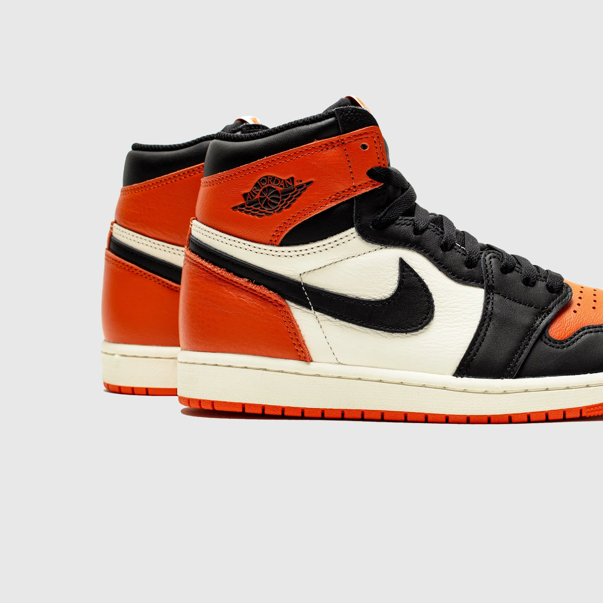 AIR JORDAN 1 HIGH OG "SHATTERED BACKBOARD" All-weather breathability