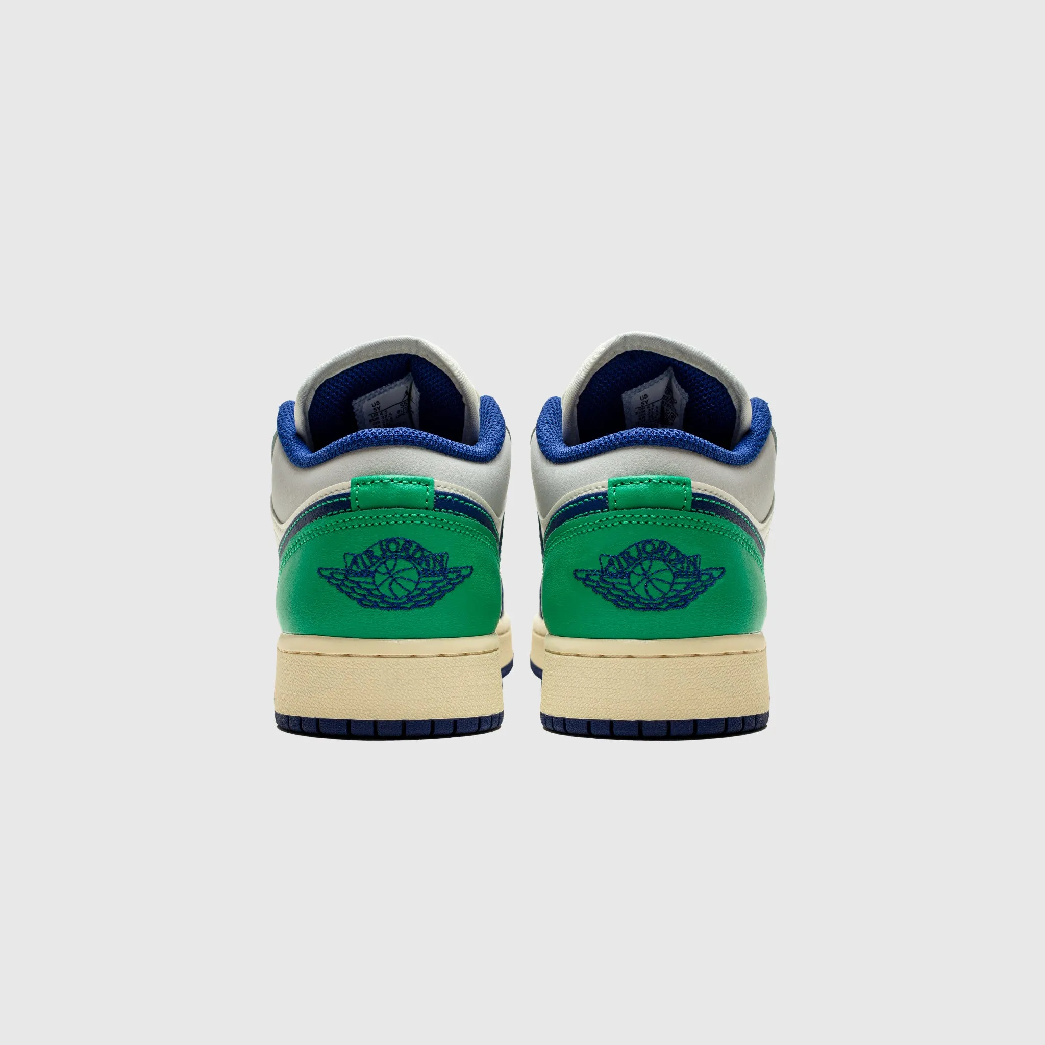 Hiking Path Seamless Interior Padding AIR JORDAN 1 LOW (GS) "DEEP ROYAL BLUE"