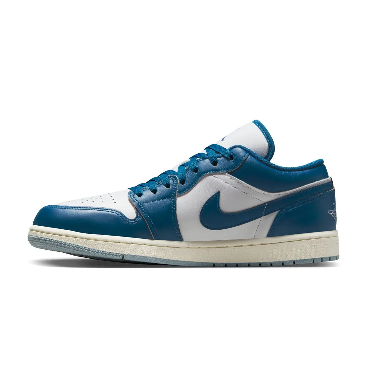 skateboarders' maneuverability Smart Chic Air Jordan 1 Low 'Industrial Blue'