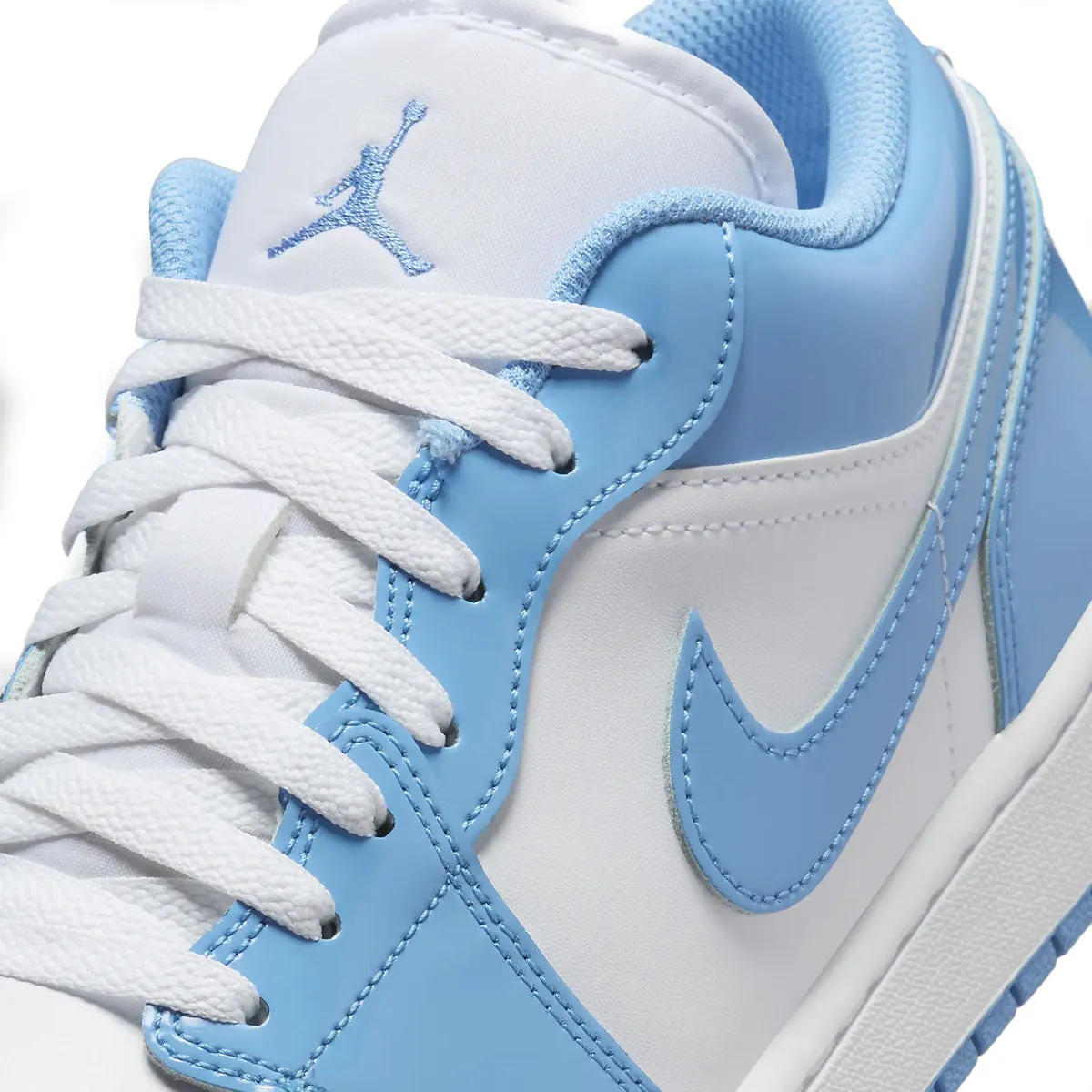 street Air Jordan 1 Low SE 'Legend Blue'